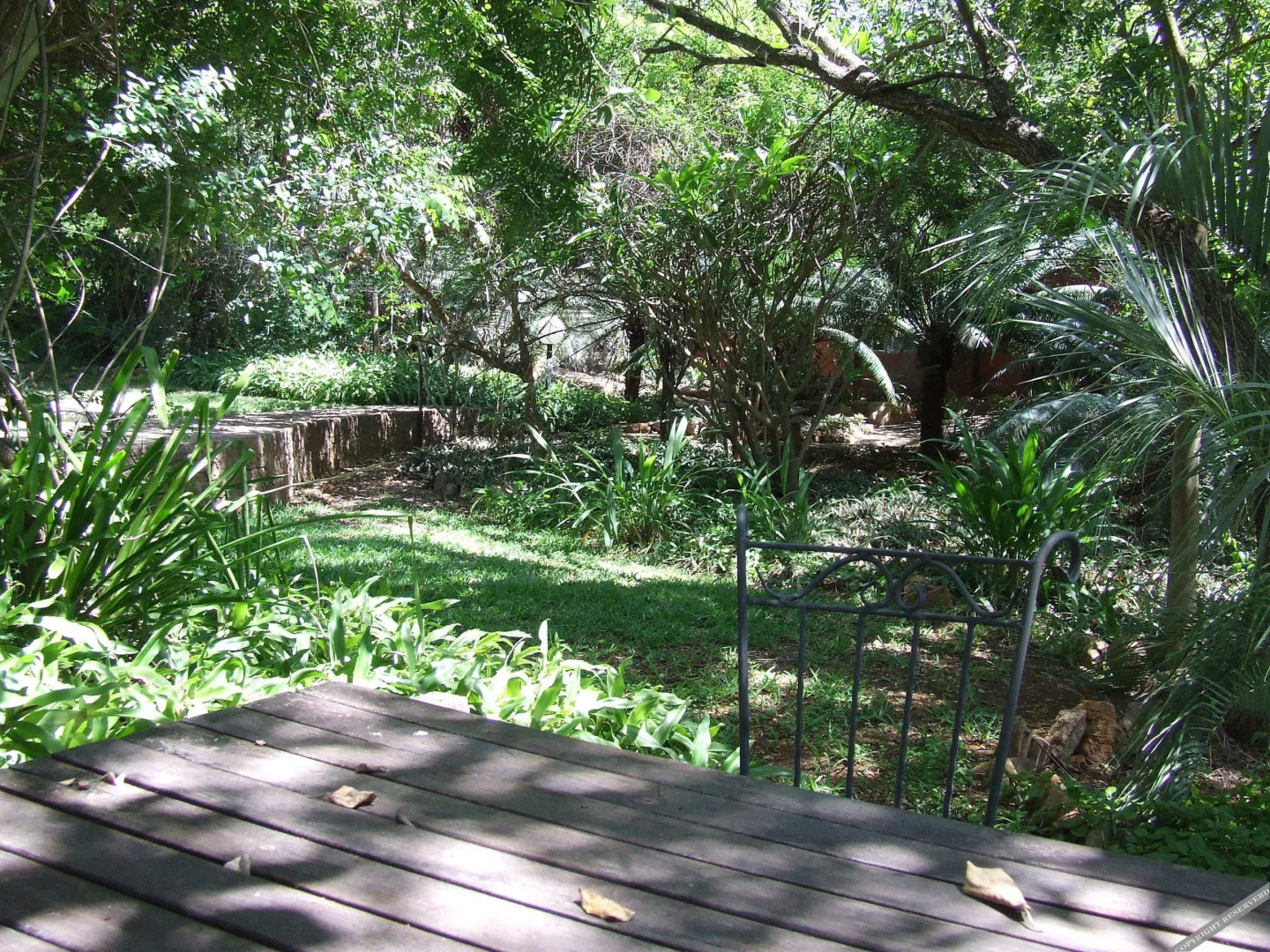 Lukafrica Riverside Chalets & Safaris