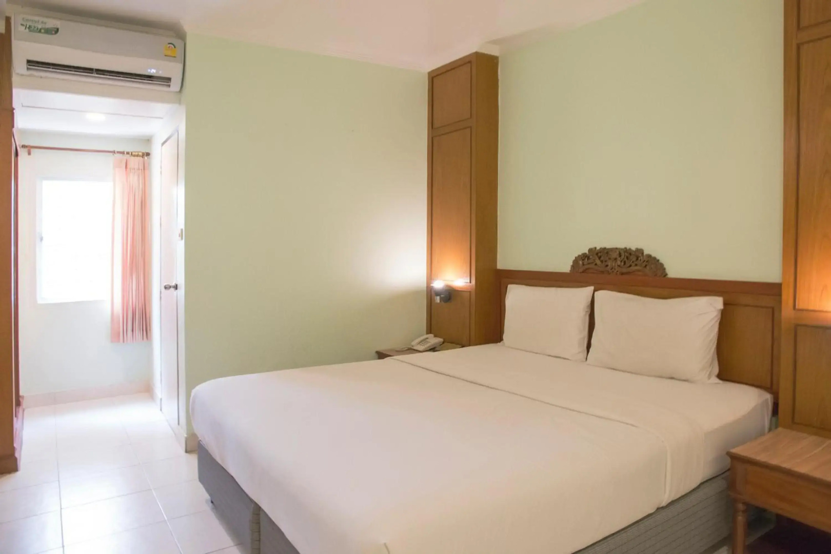 S Lodge Pattaya (formally known as Sabai Lodge)