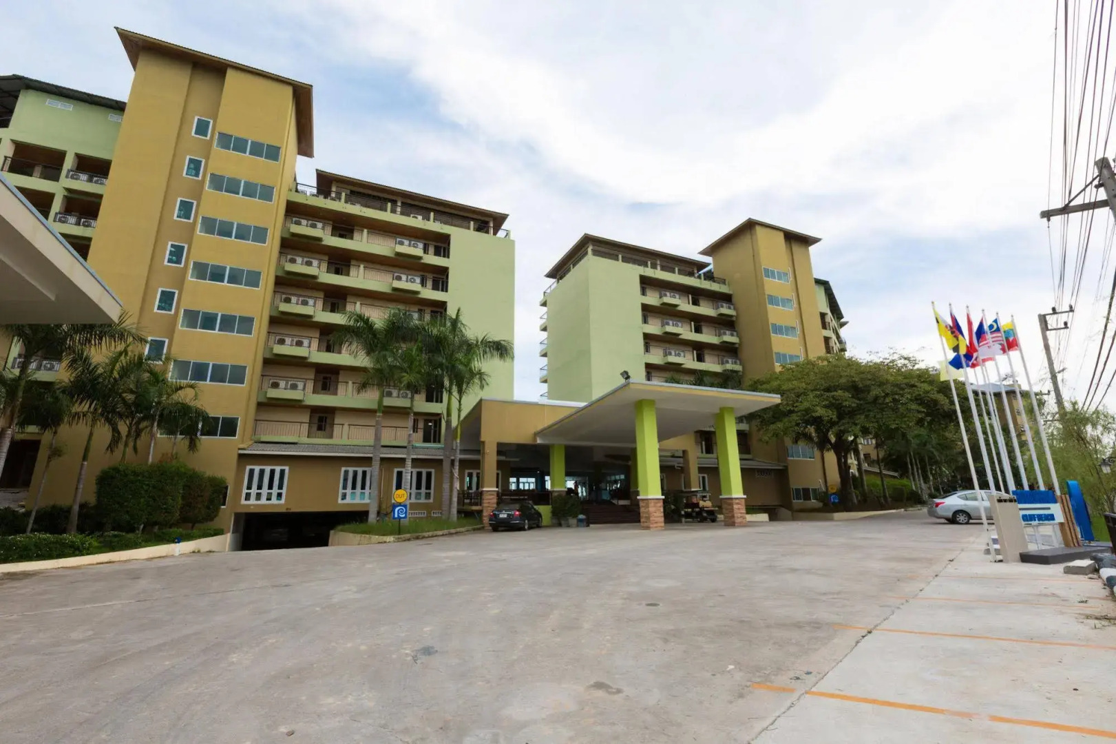 Royal Phala Cliff Beach Resort and Spa