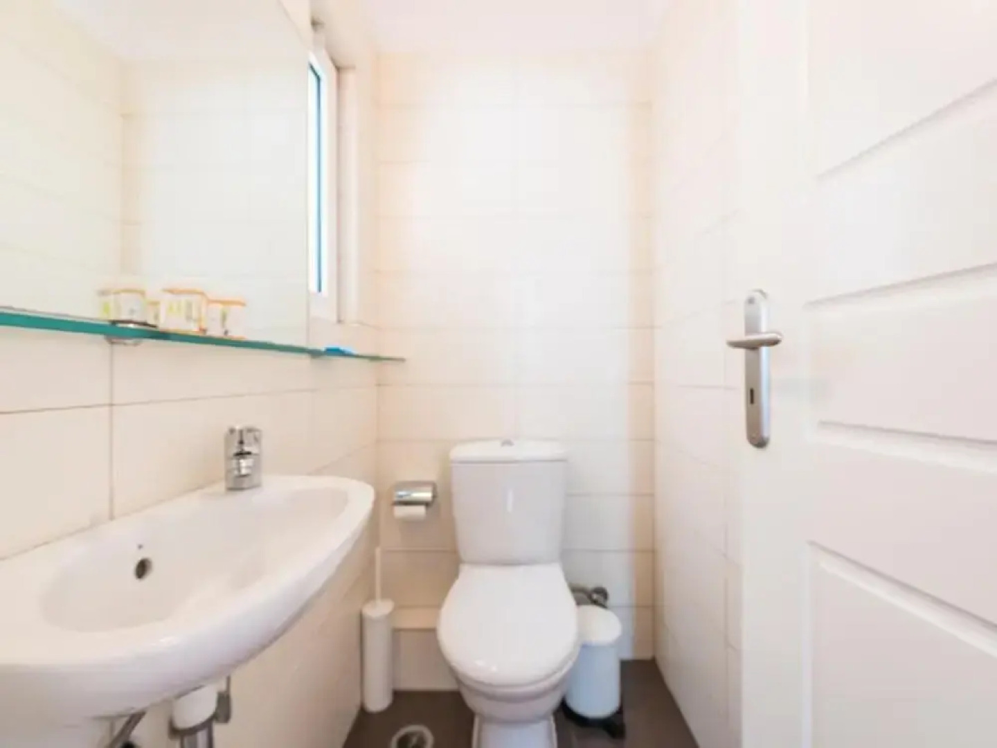 Adelos Coastal Chic by the Sea - Athens Riviera