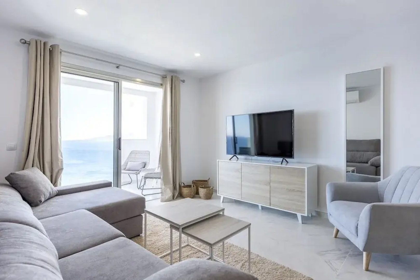 Your Dream Vacation in Tenerife Seaview