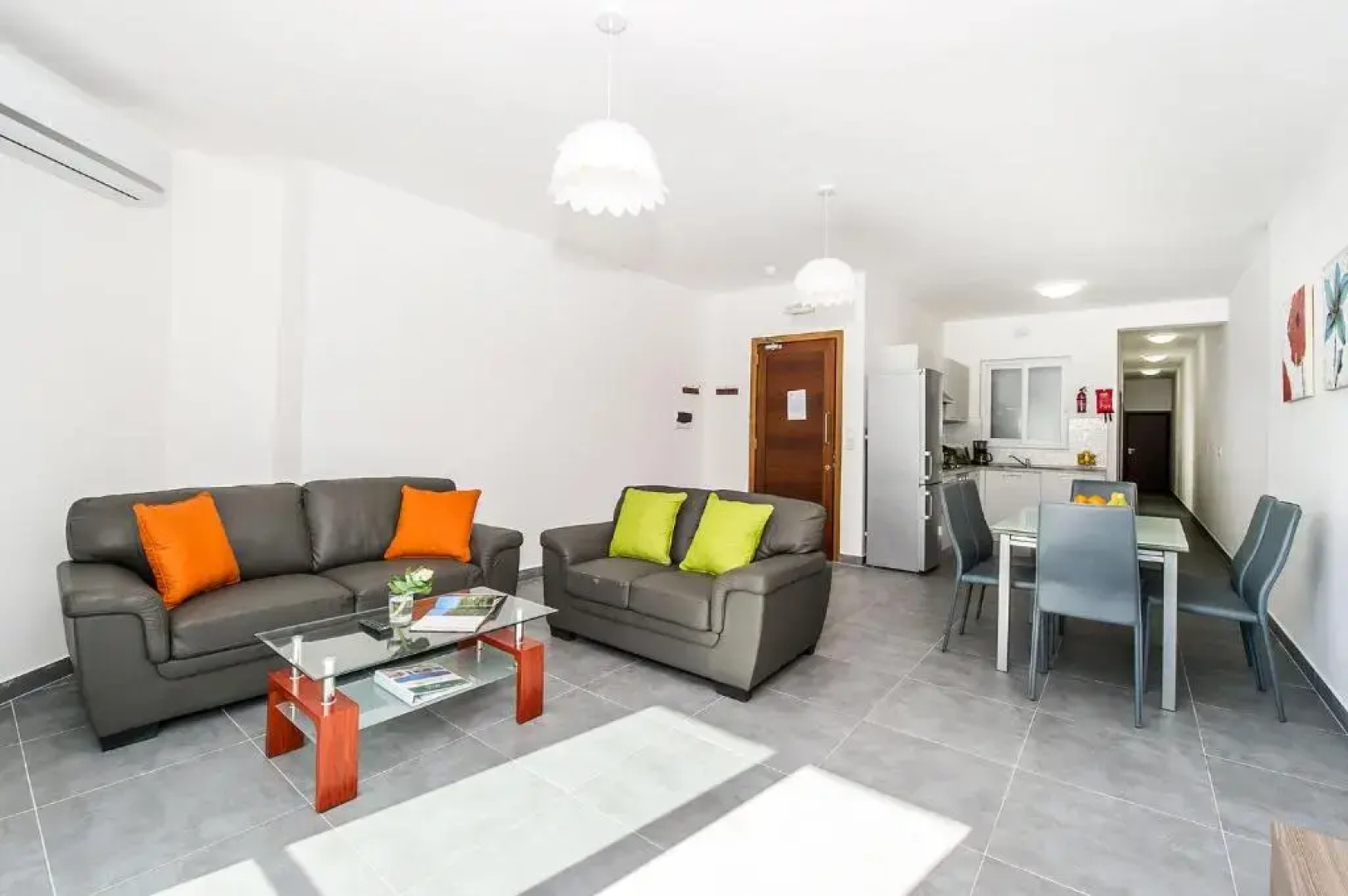 Hillock Residence Apartments