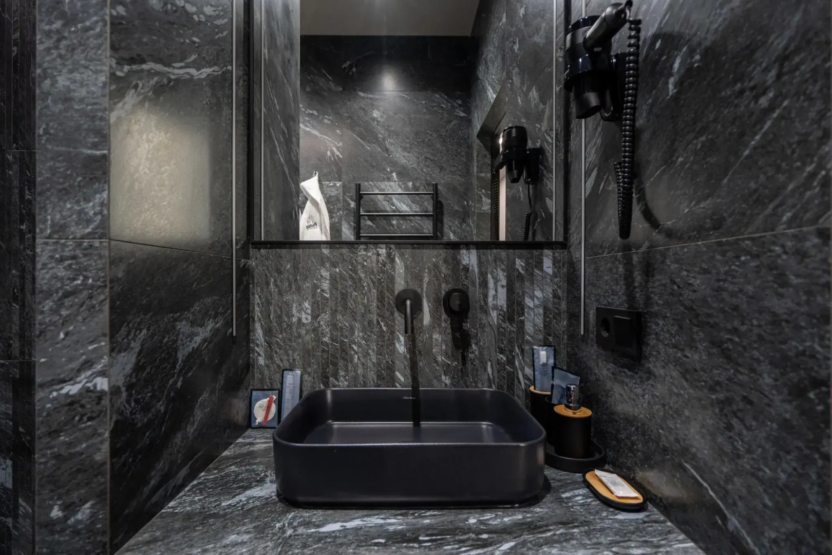 Pushkin Apartments (Пушкин апартаменты)