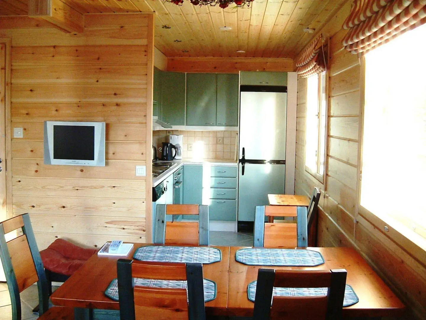Arctic Light Apartments