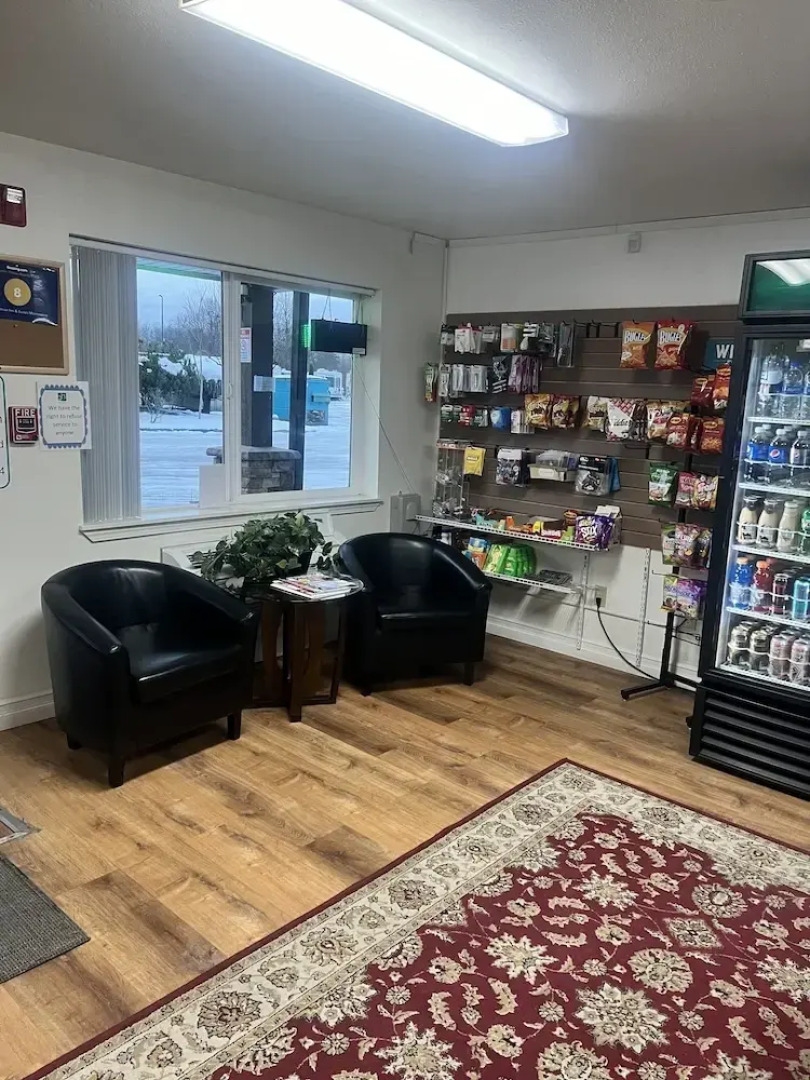 GuestHouse Inn & Suites Montesano