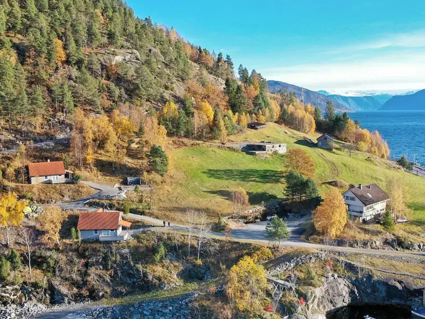 6 Person Holiday Home in Leikanger