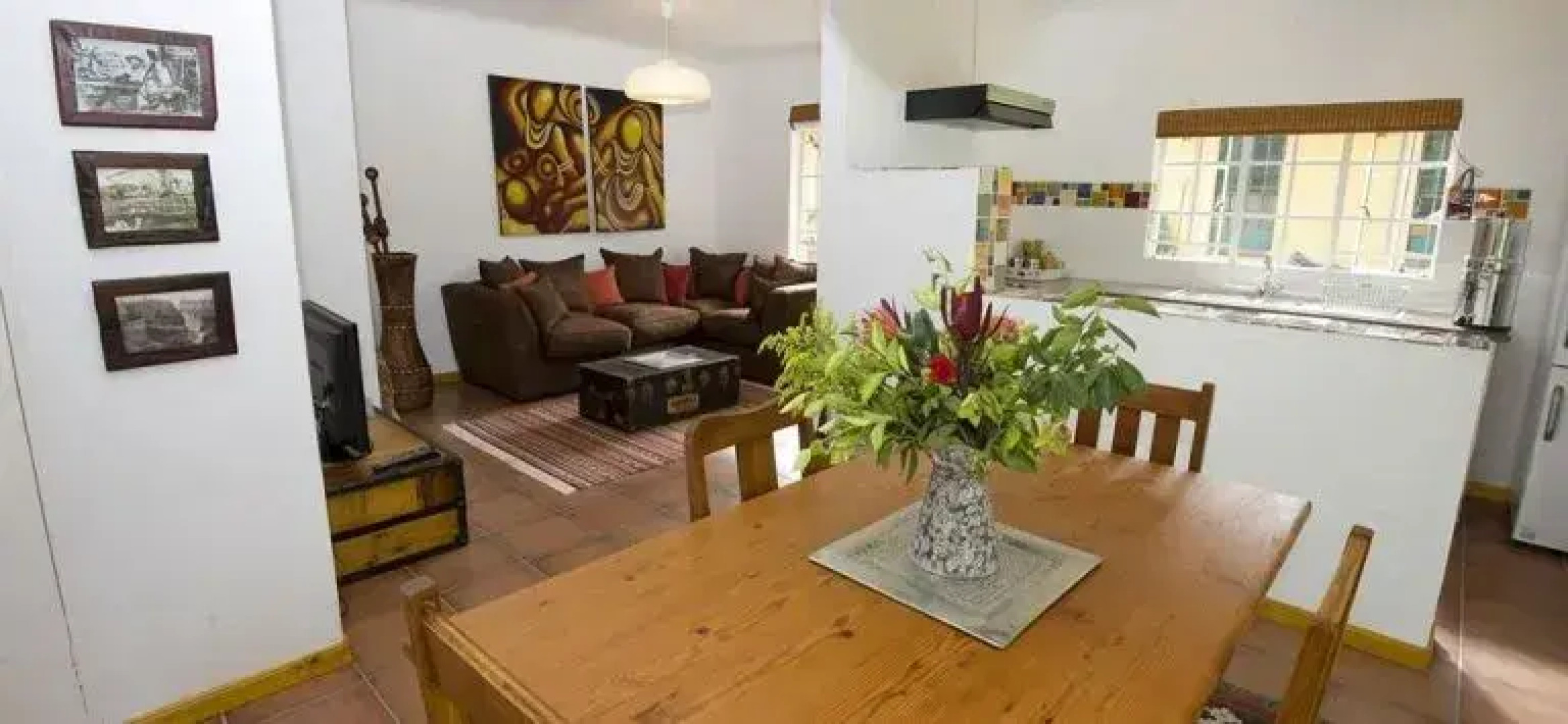 Jacana Gardens Guest Lodge