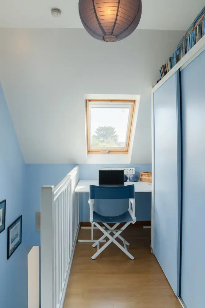 Family Home 2 Steps From the Beach