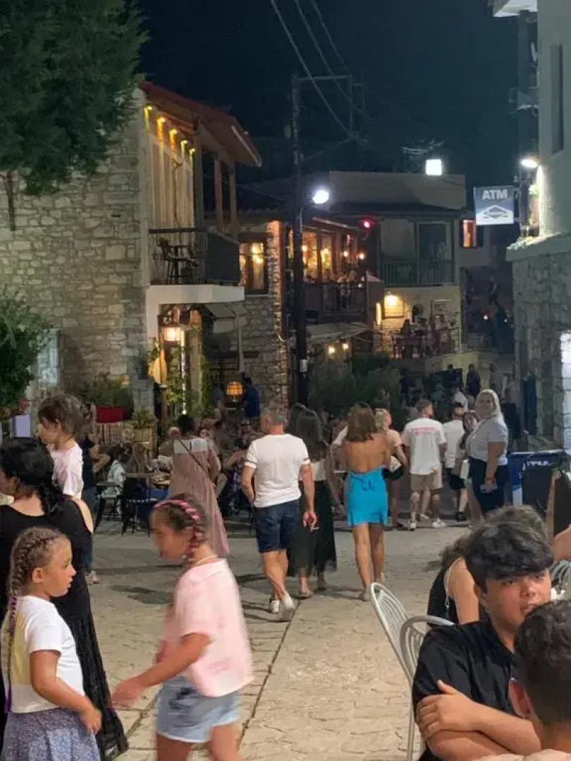 Villa Evita , penthouse, 53m2 ,Athytos 450m from the beach