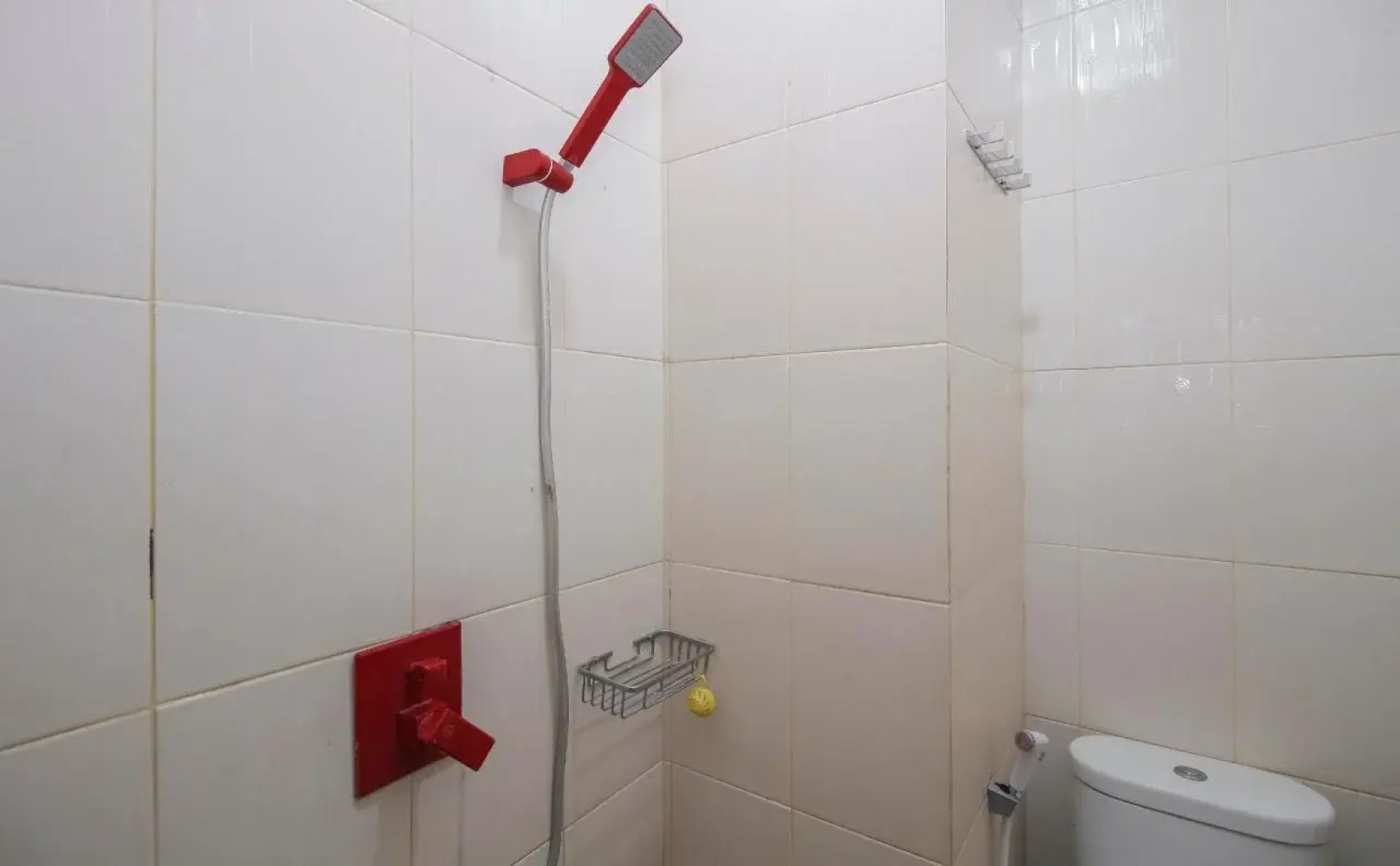 RedDoorz @ Jalan Darussalam Medan