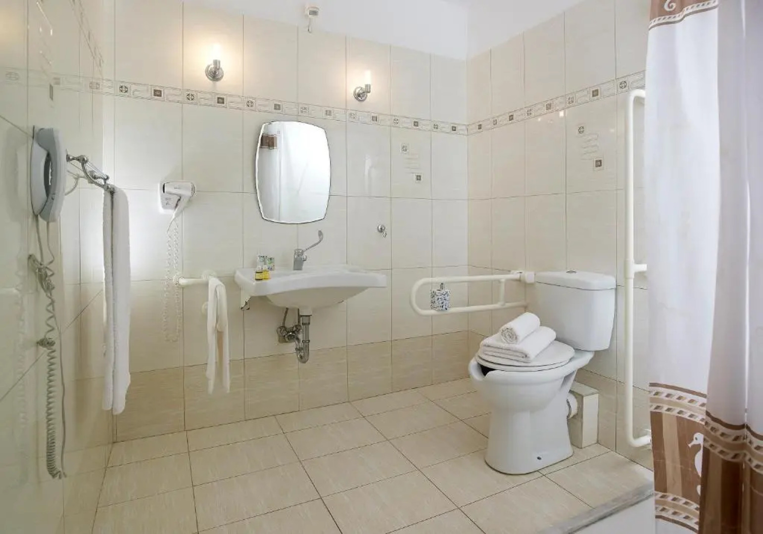 Asterias Boutique Hotel