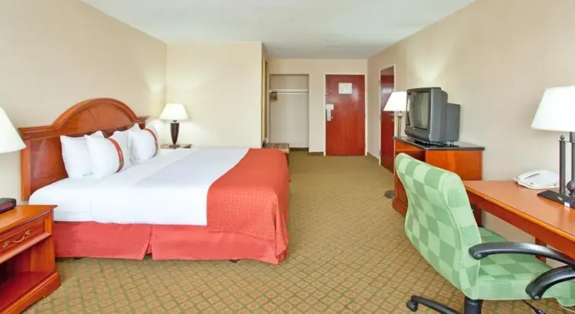 Holiday Inn Muskegon-Harbor