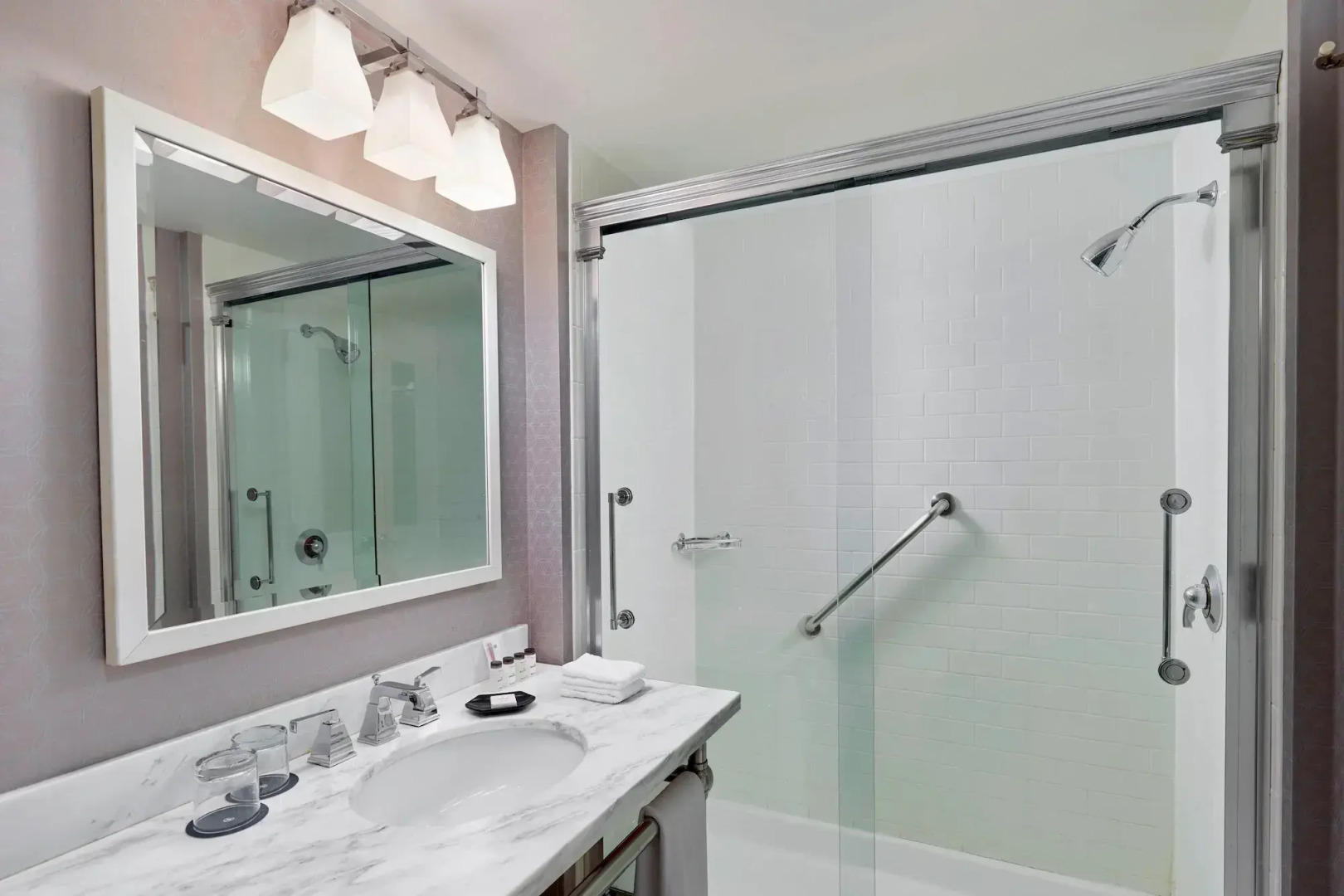 Sheraton Erie Bayfront Hotel