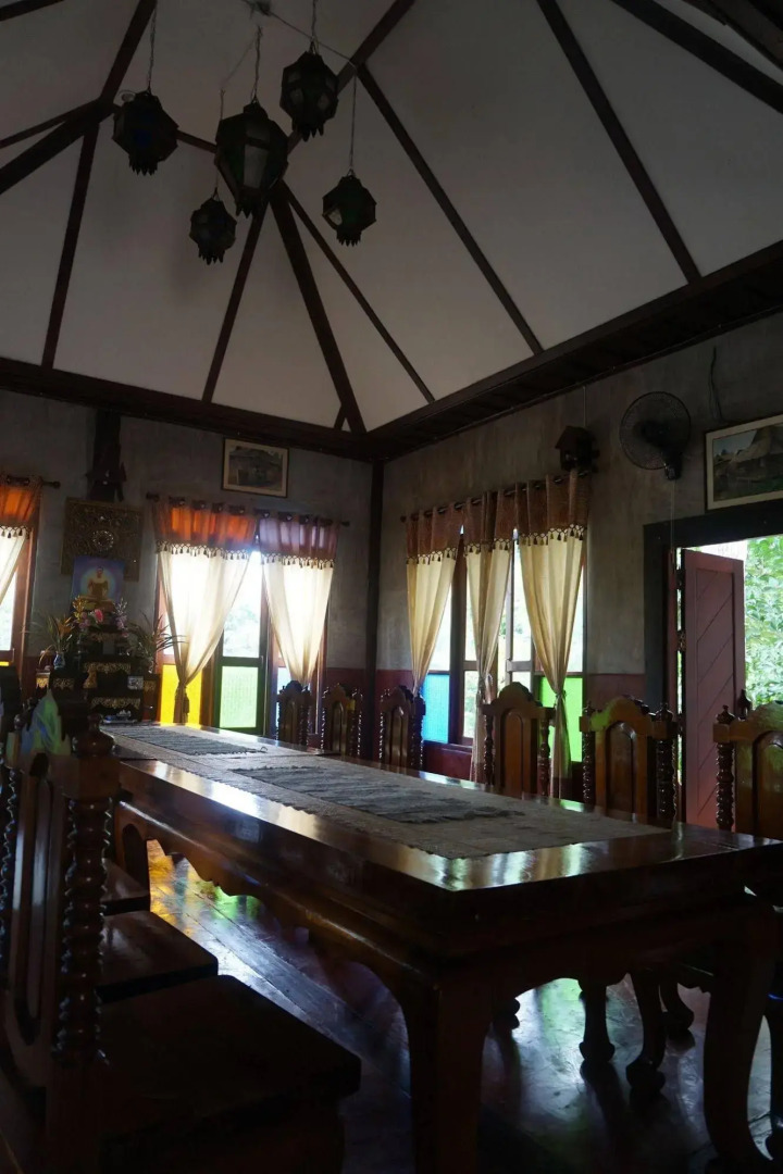 Phawengkham Resort and Restaurant