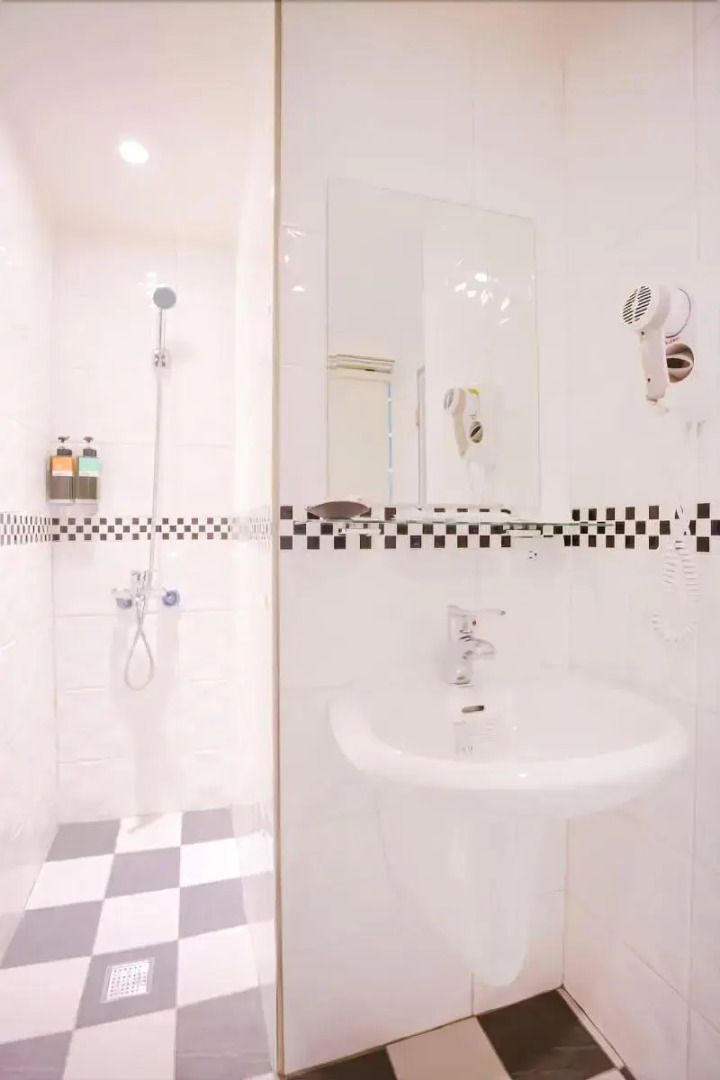 Yung An Business Hotel