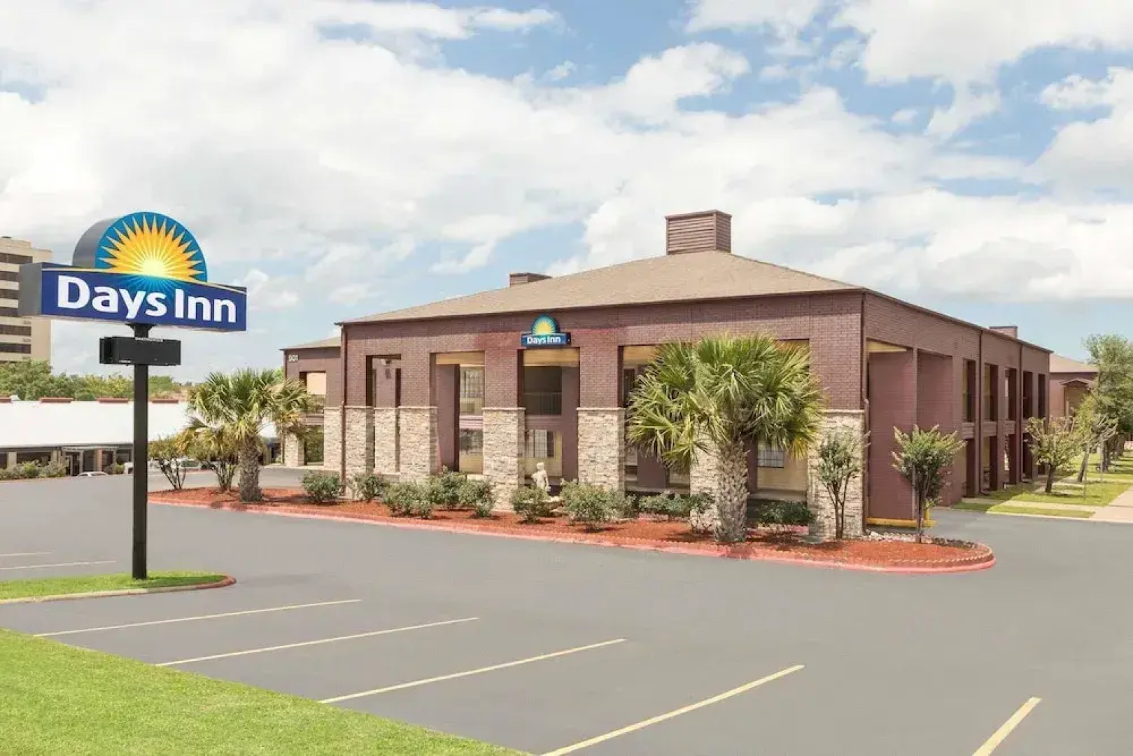 Executive Inn and Suites College Station