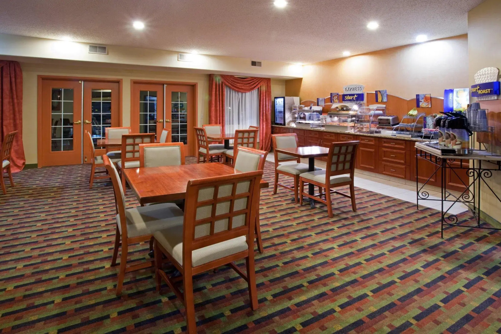 Holiday Inn Express & Suites Colorado Springs North by IHG