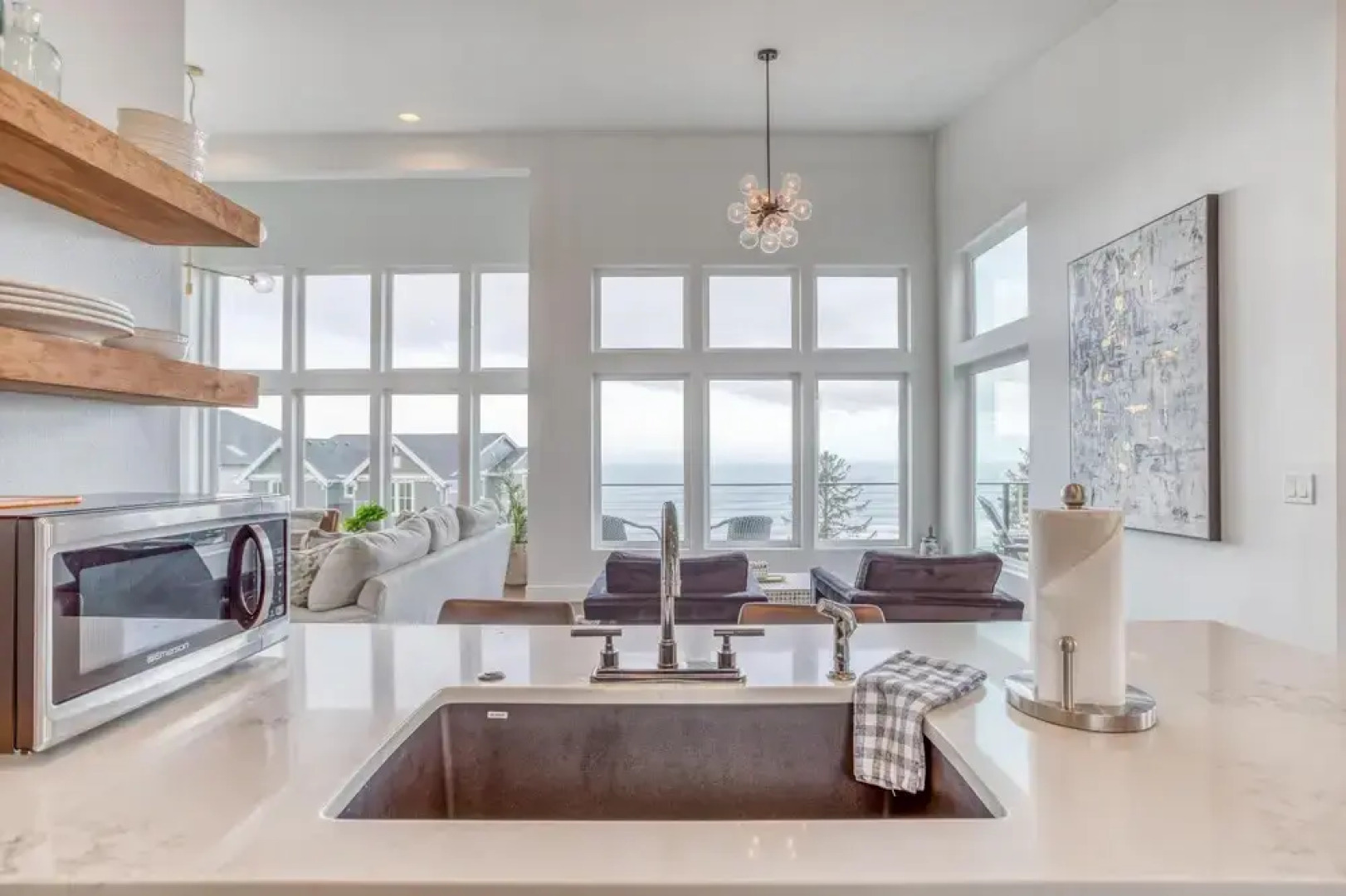 Neskowin South Beach Home