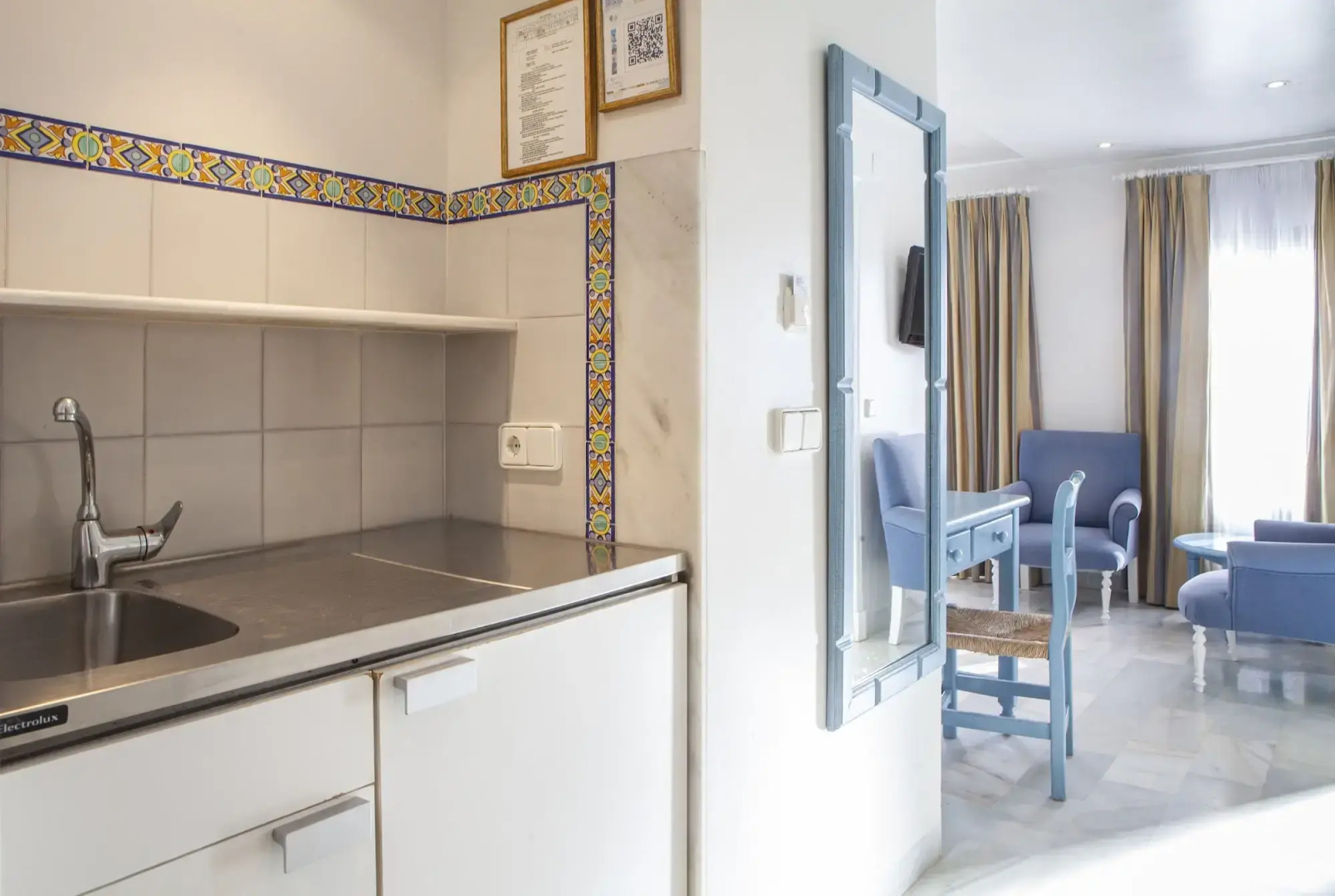 Playa De La Luz Hotel