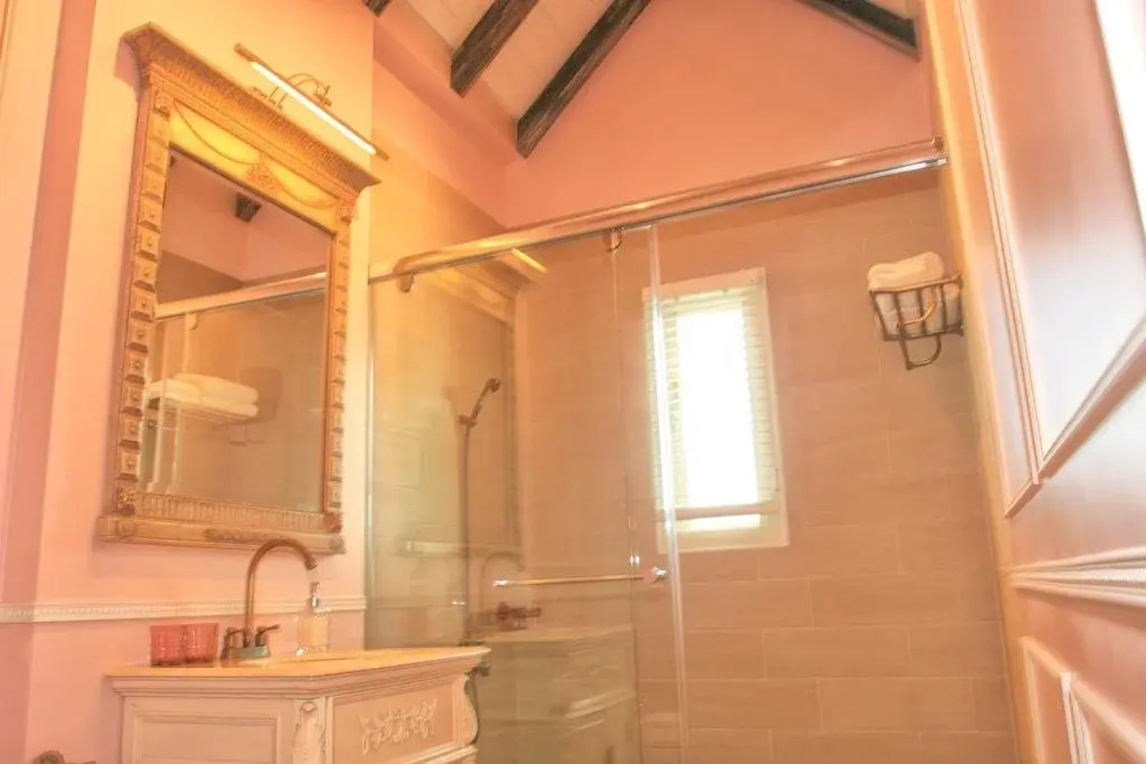 La Maison de France B&B