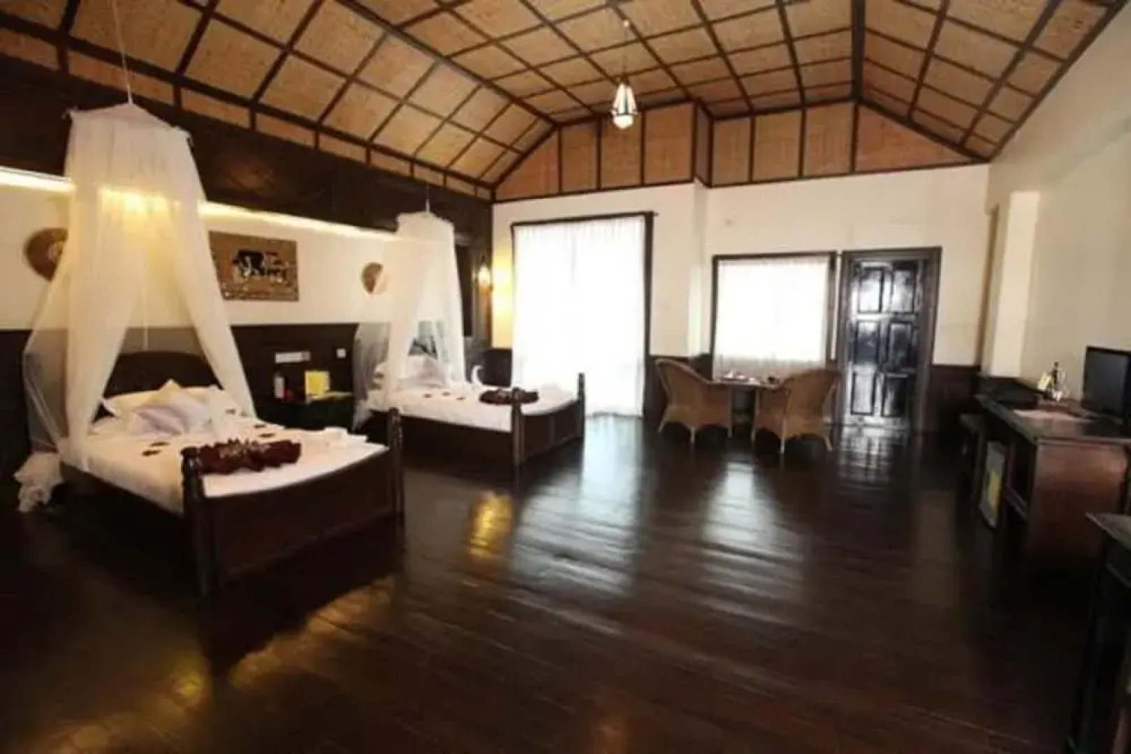 Sky Lake Inle Resort