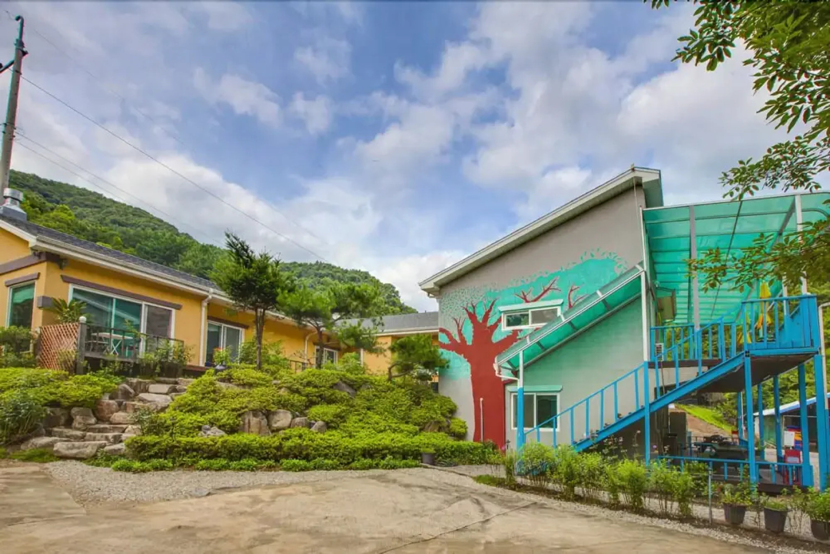 Yangpyeong Flowery Cloud Pension
