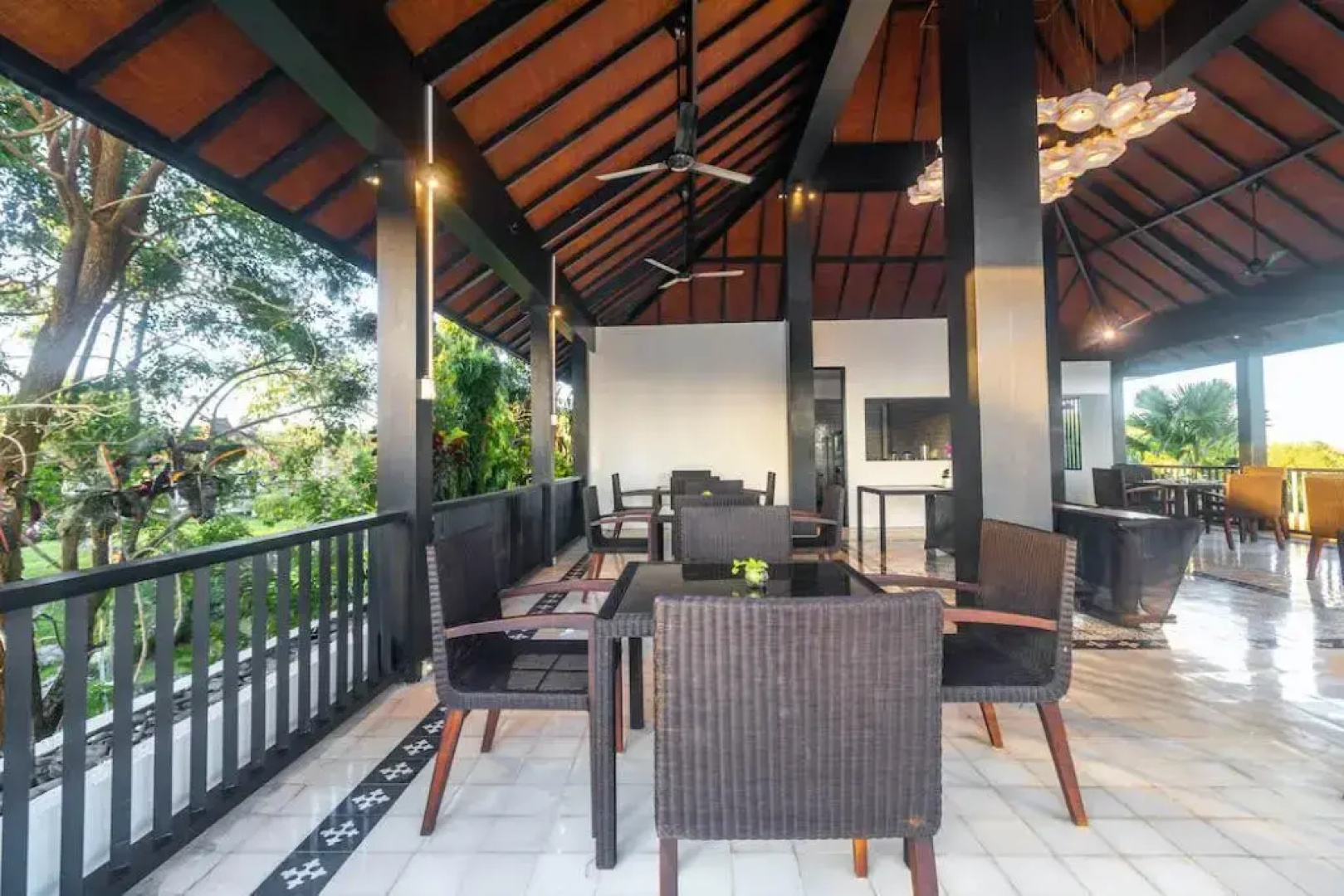Surya Melasti Beach Villa