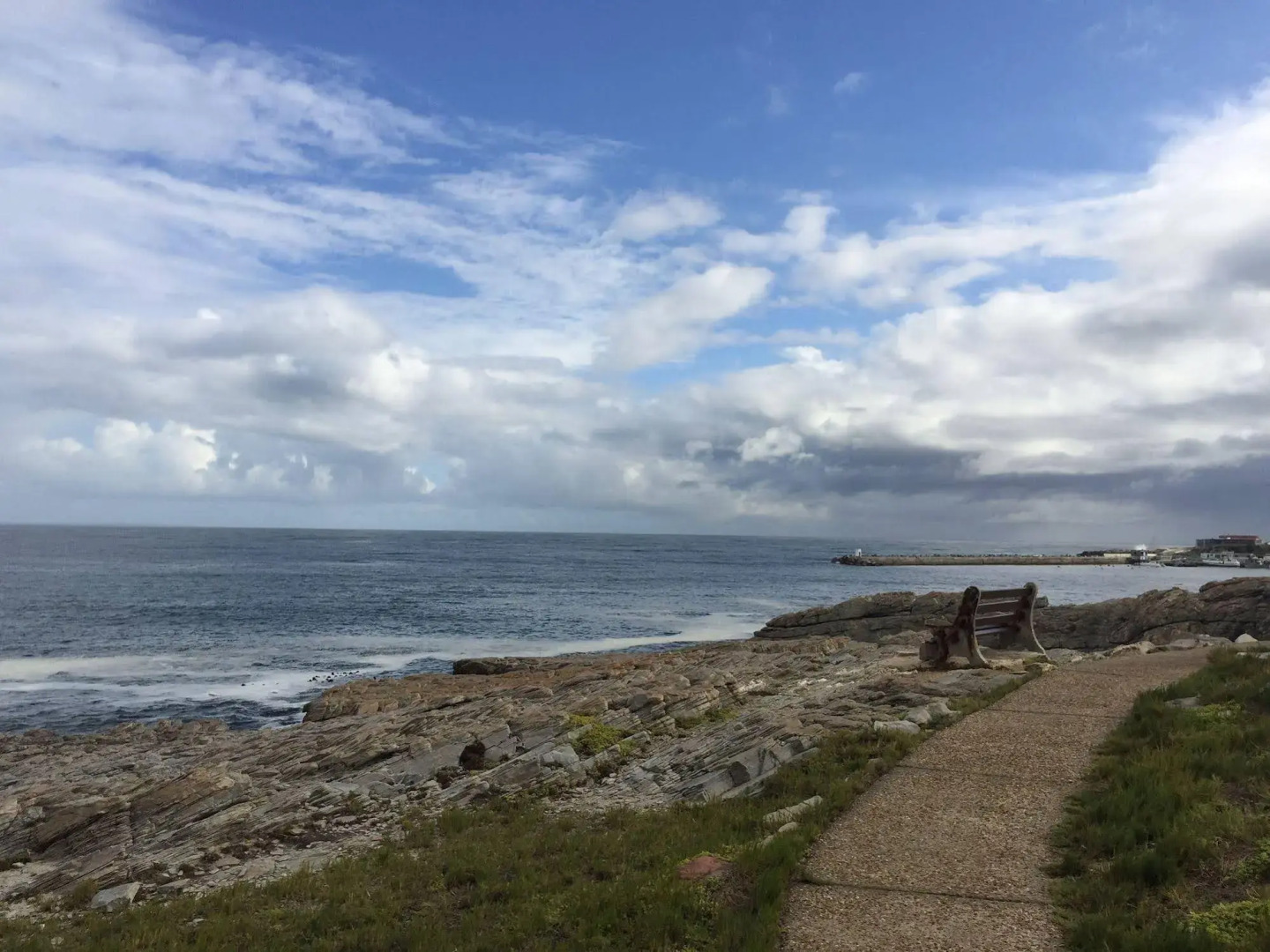 Sixteen Guest House on Main