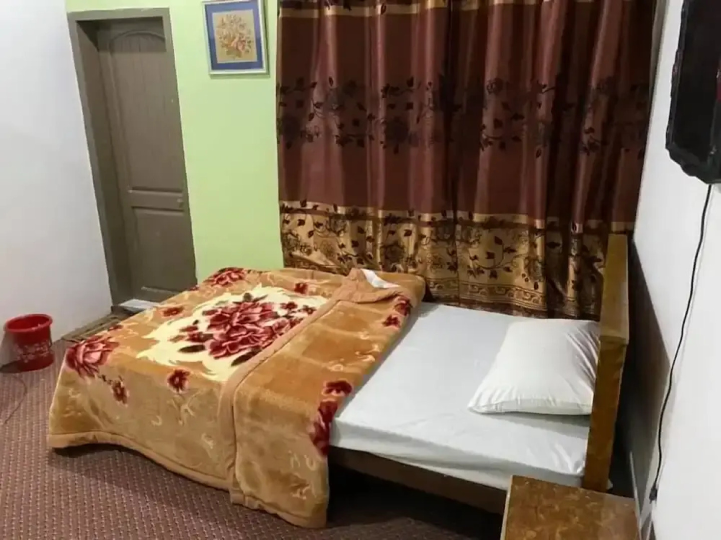 Golden Bite Hotel And Restaurant