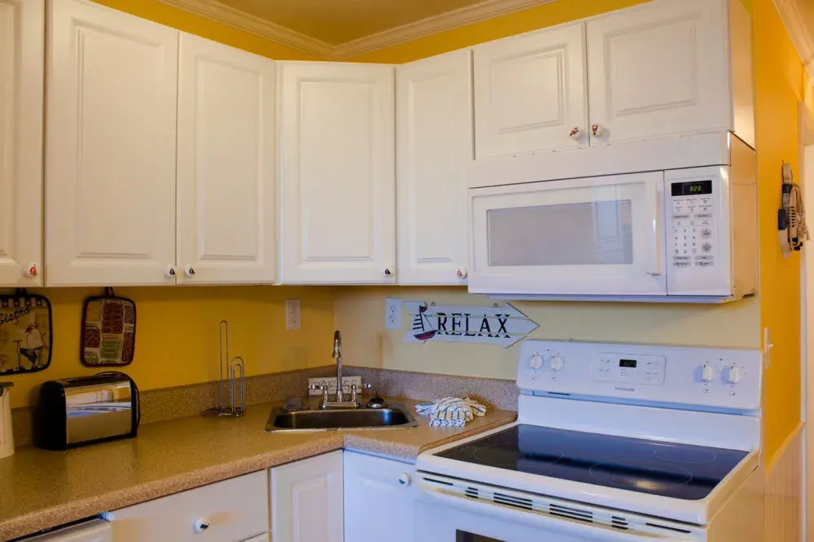 Top of the Gulf by Emerald View Management