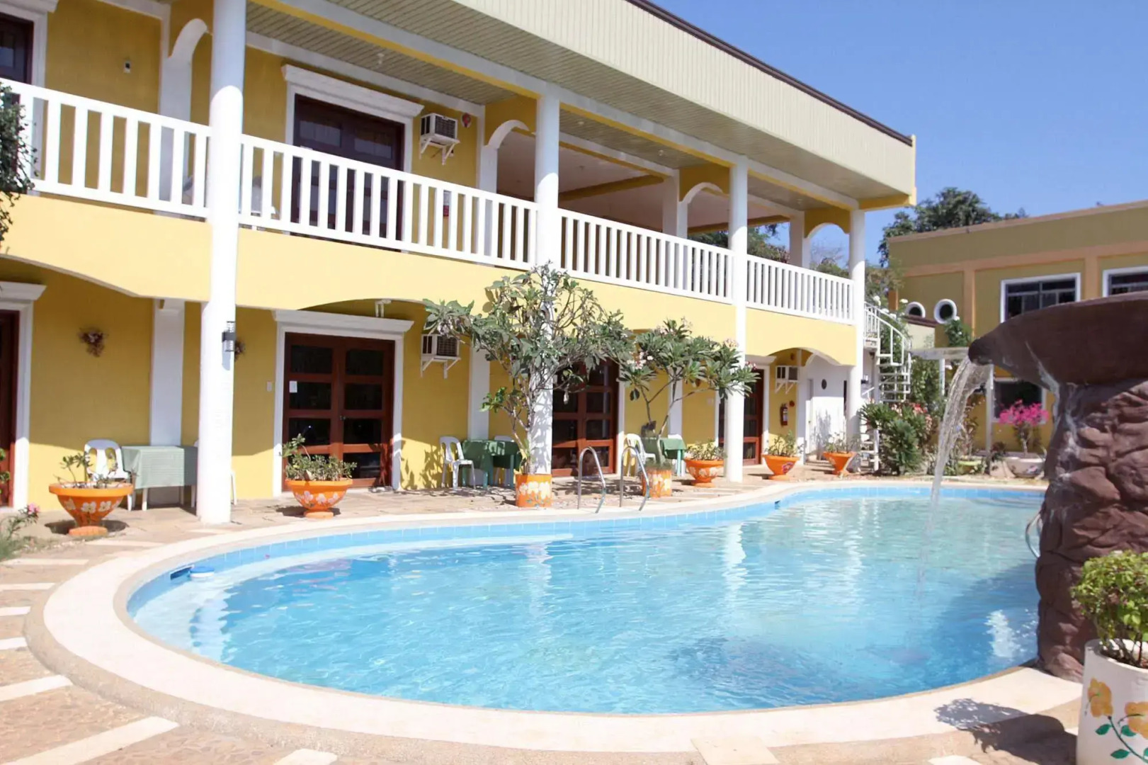 Hanbees Garden Pension House