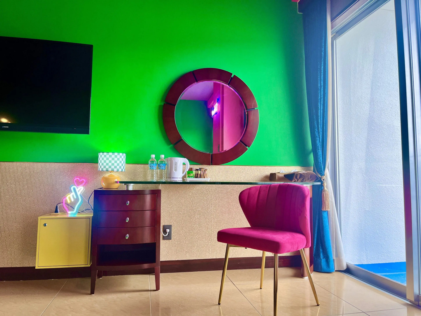 Hundred Days Hotel