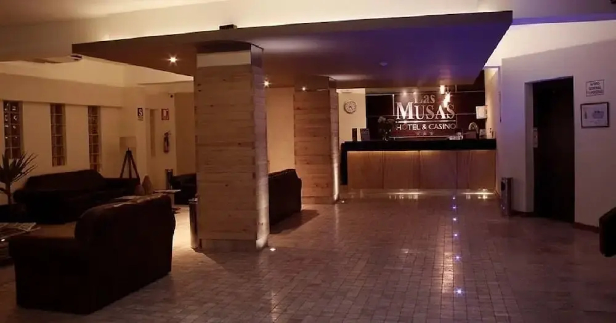 Las Musas Hotel & Casino