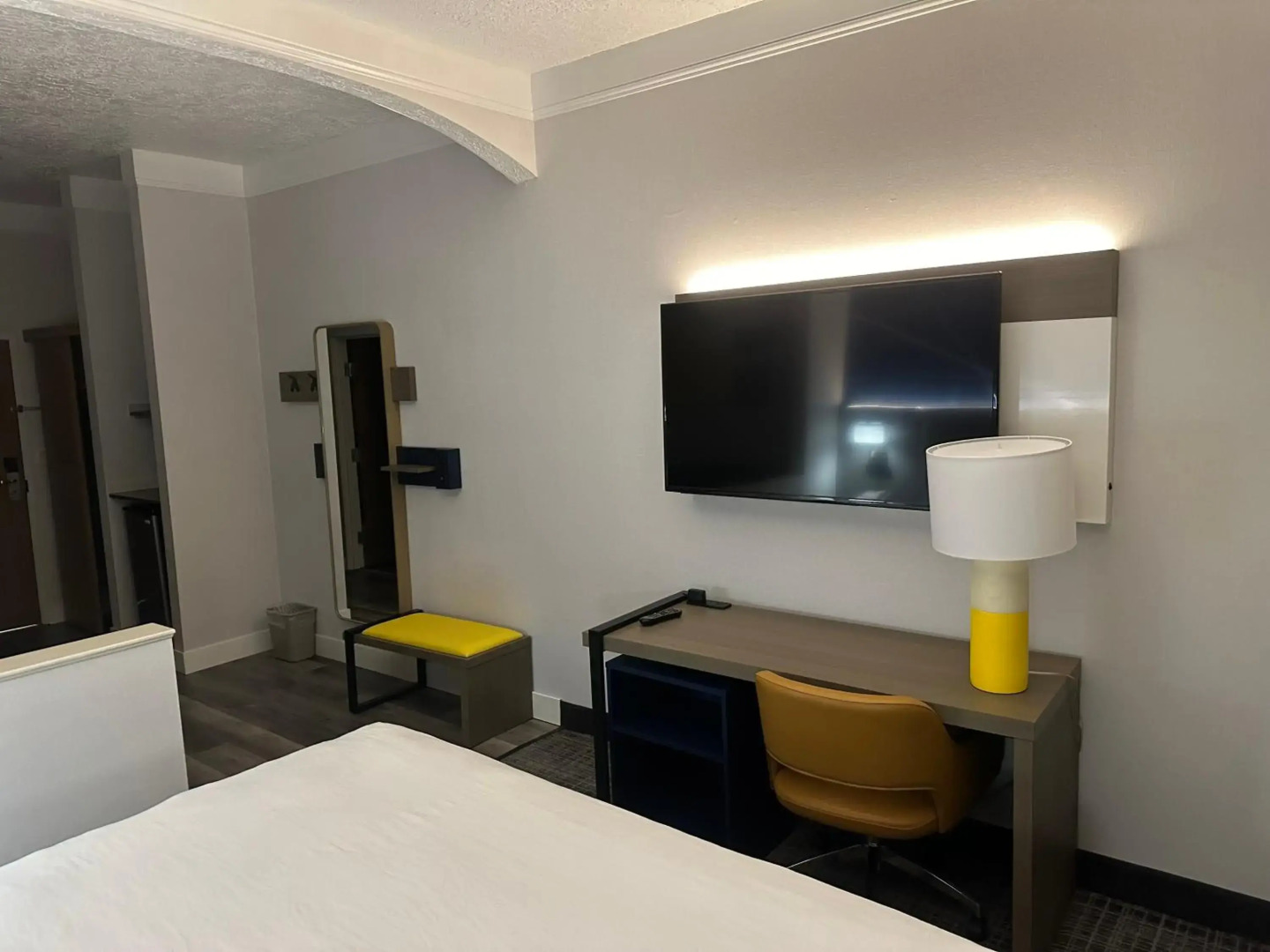 Comfort Suites Clackamas