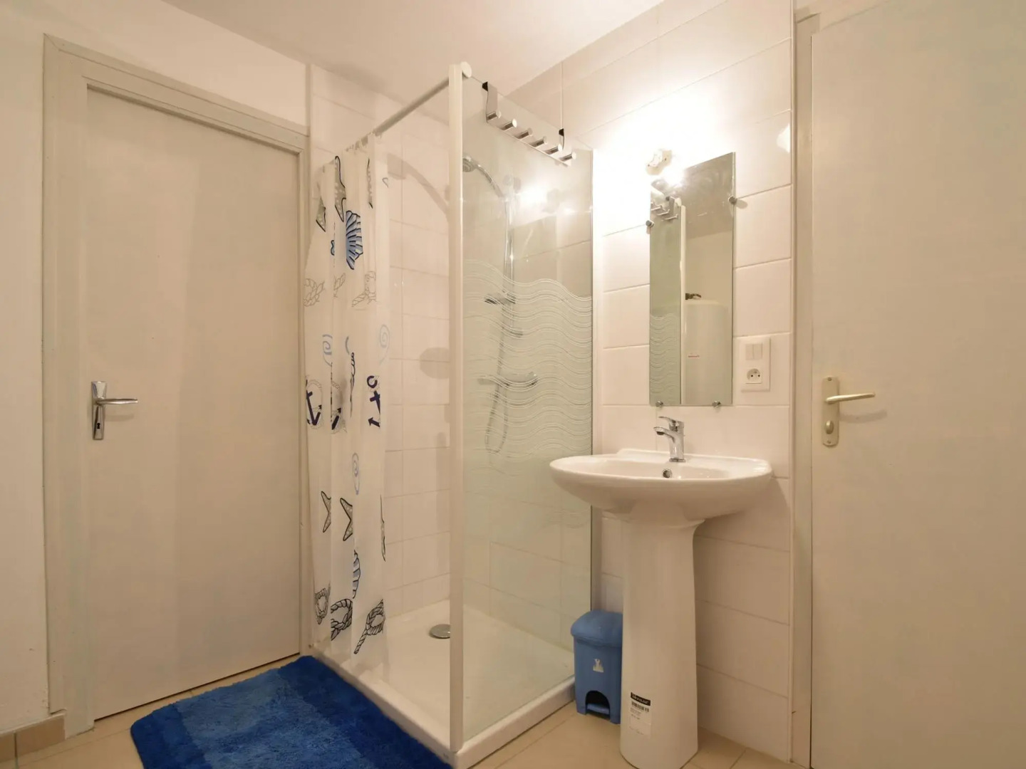 Peaceful Holiday Home in Yvias With Garden