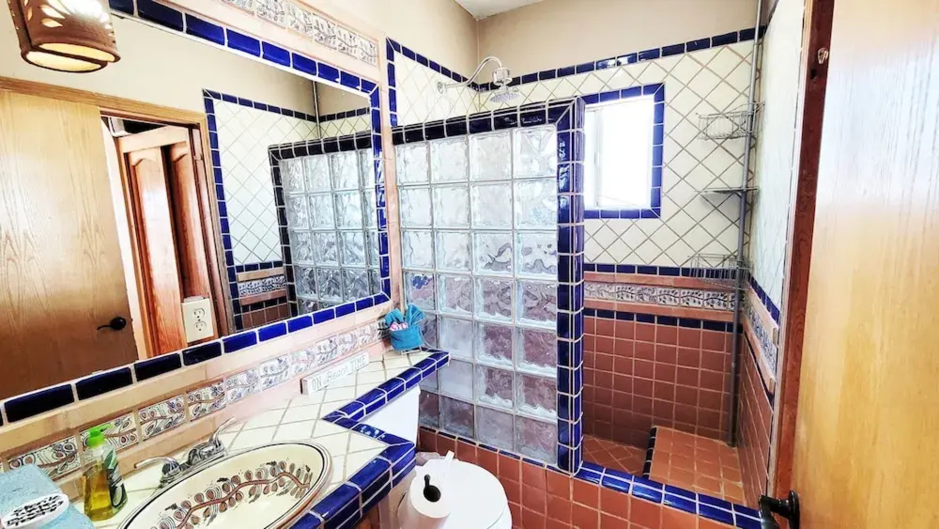 Campbell s House 2nd row Wifi Las Conchas