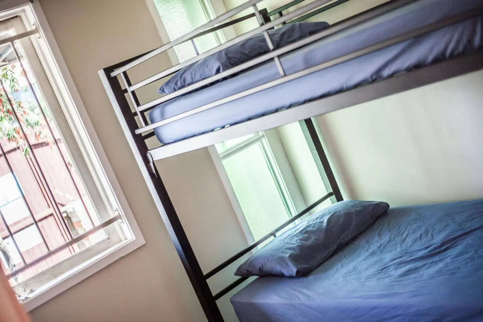 Somewhere To Stay Backpackers