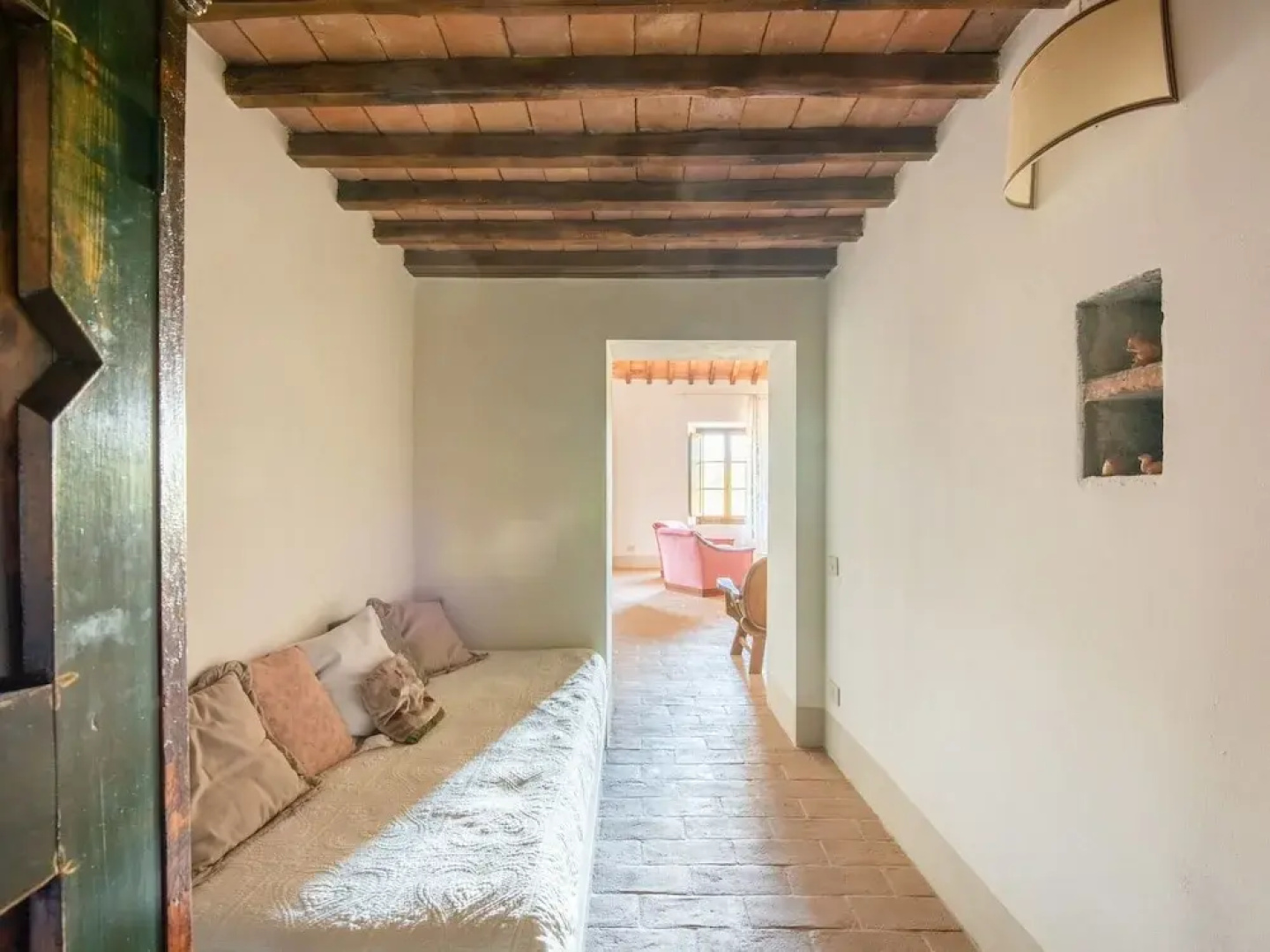 Secluded Apartment in Rapolano Terme with Garden