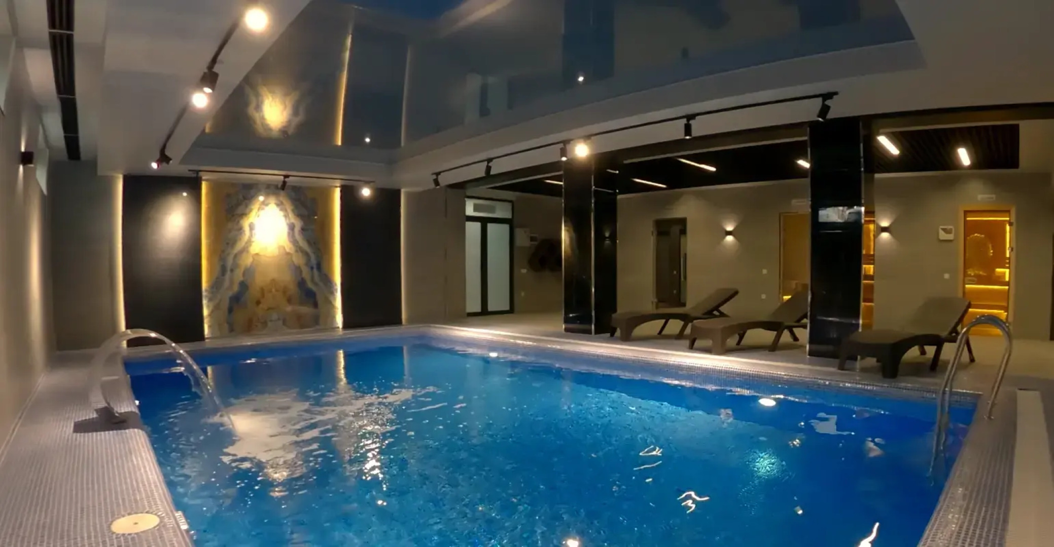 Отель «Юник»