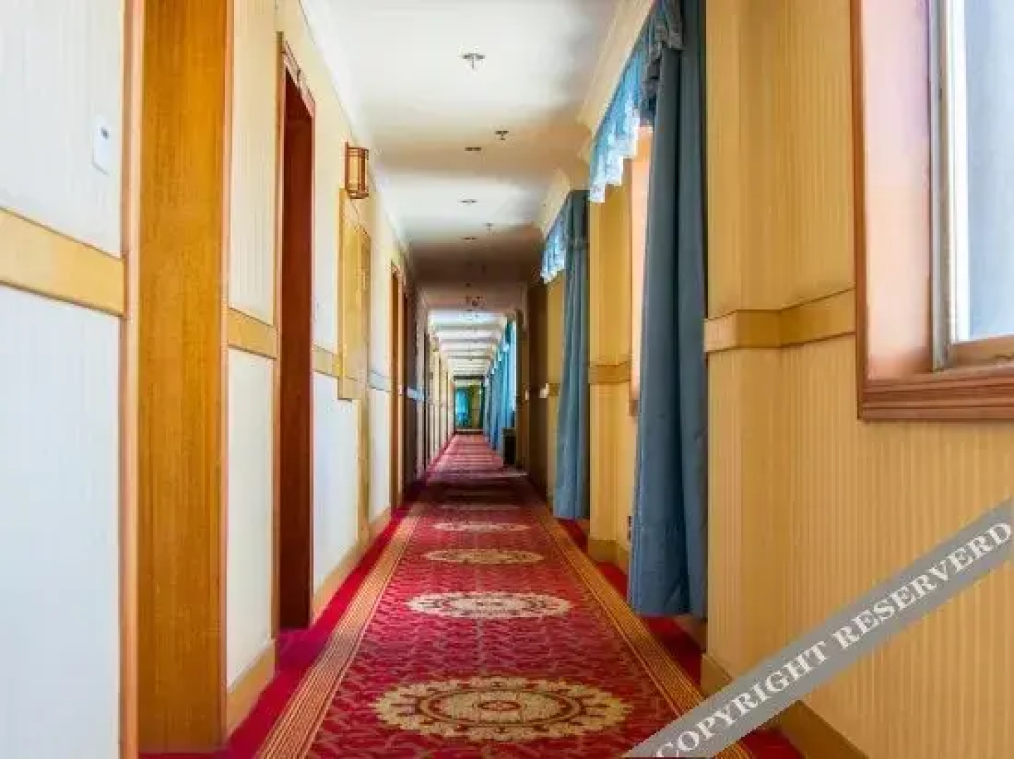 Tufante Yangguang Hotel
