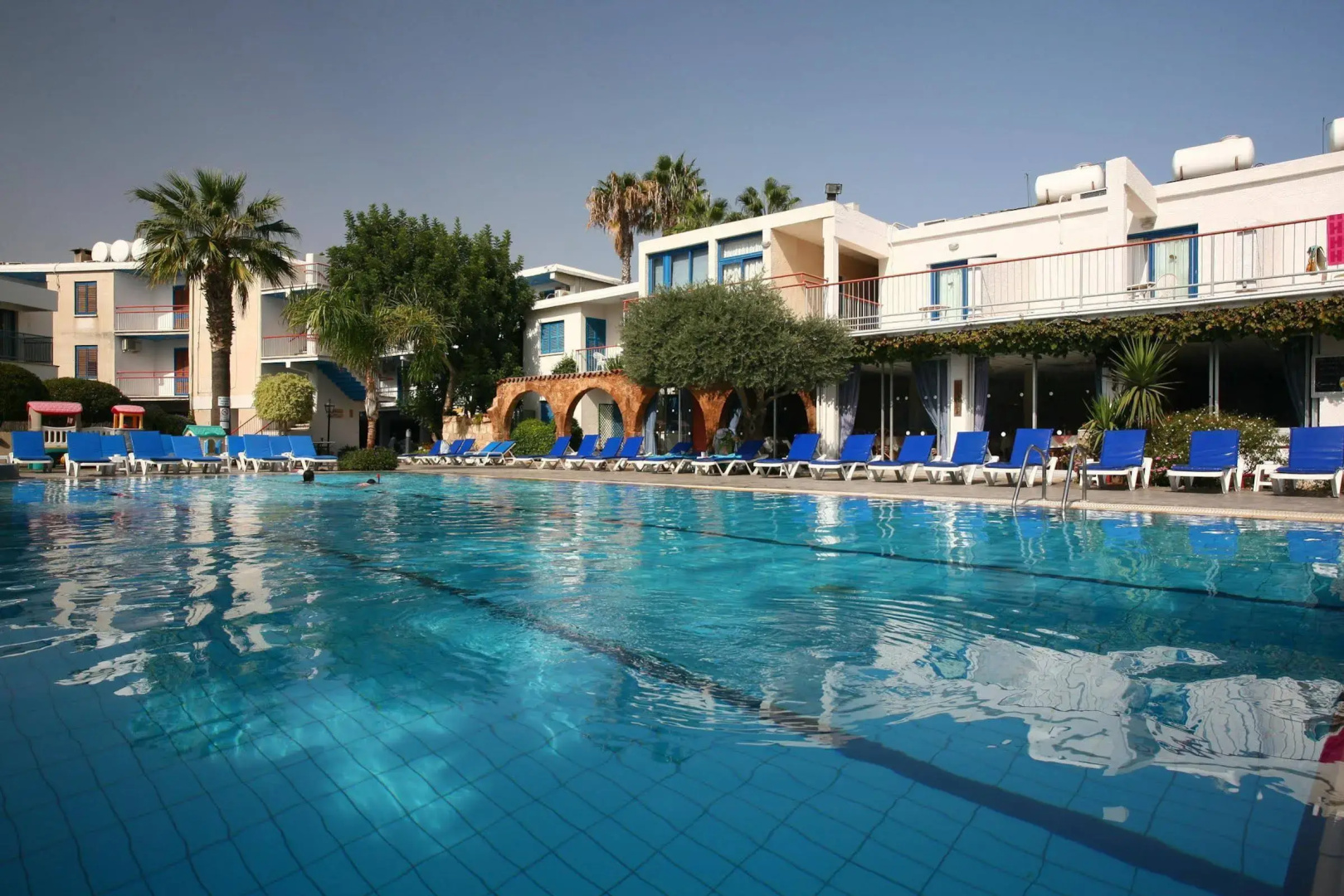 Green Bungalows Hotel Apartments