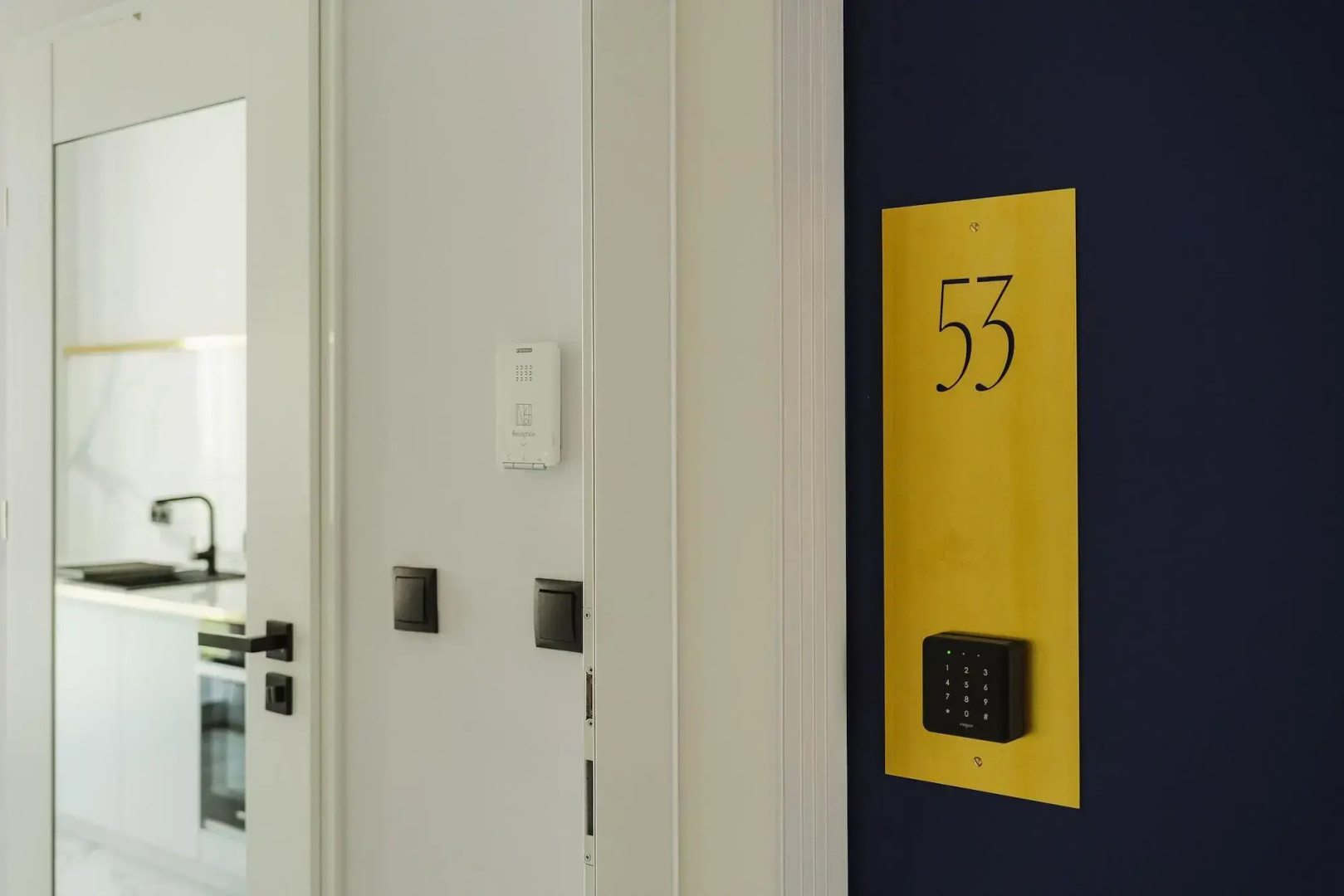 No.4 Residence