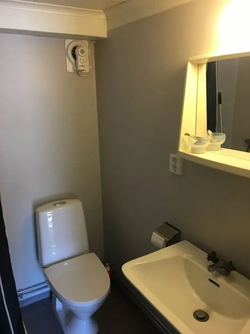 Cafe Sergel Bed & Breakfast