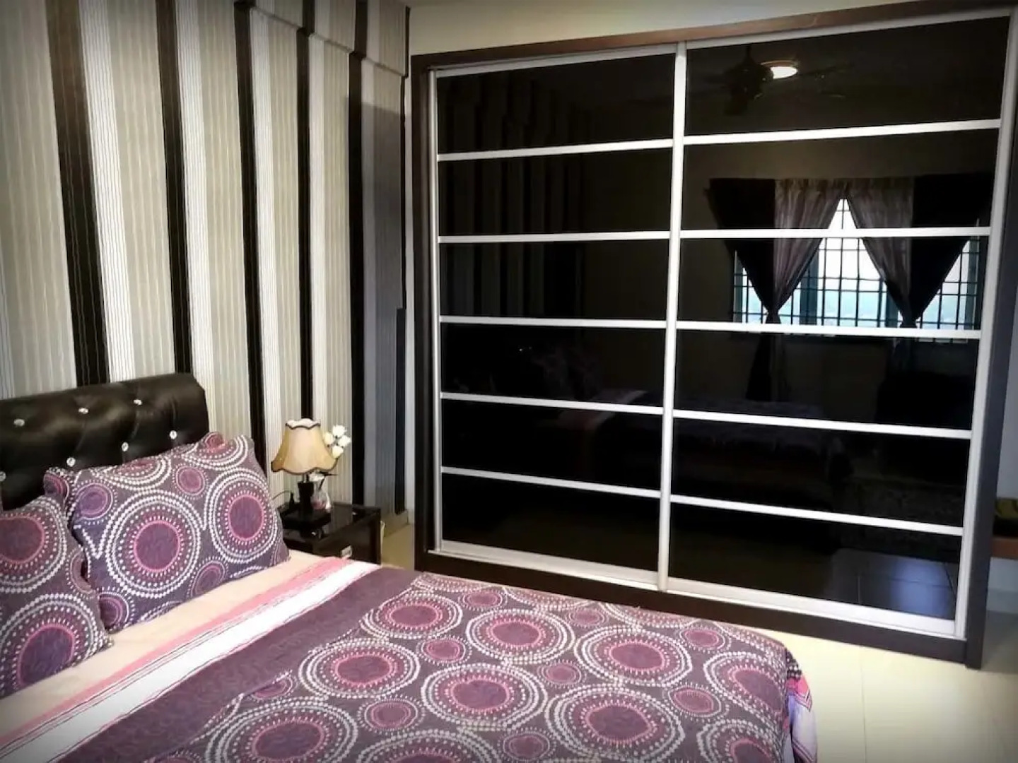 Ilirplace Pelangi Mall Homestay