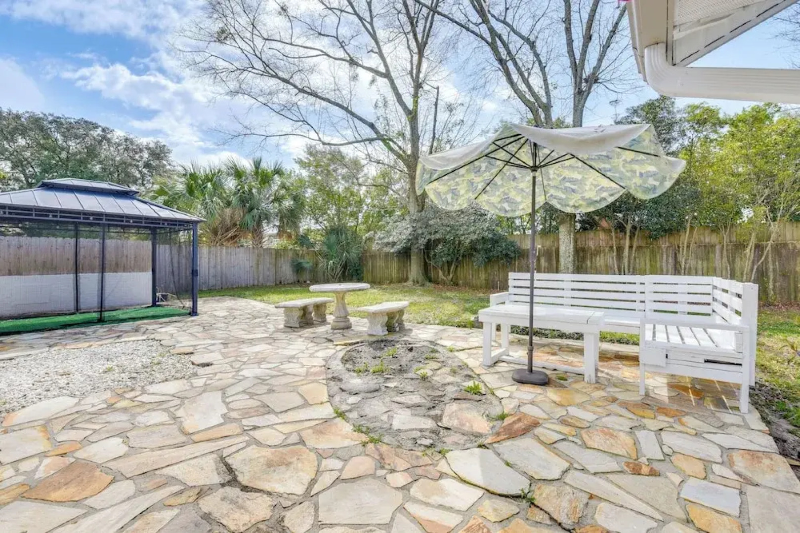 2 Mi to Shore: Modern Retreat in Fort Walton Beach