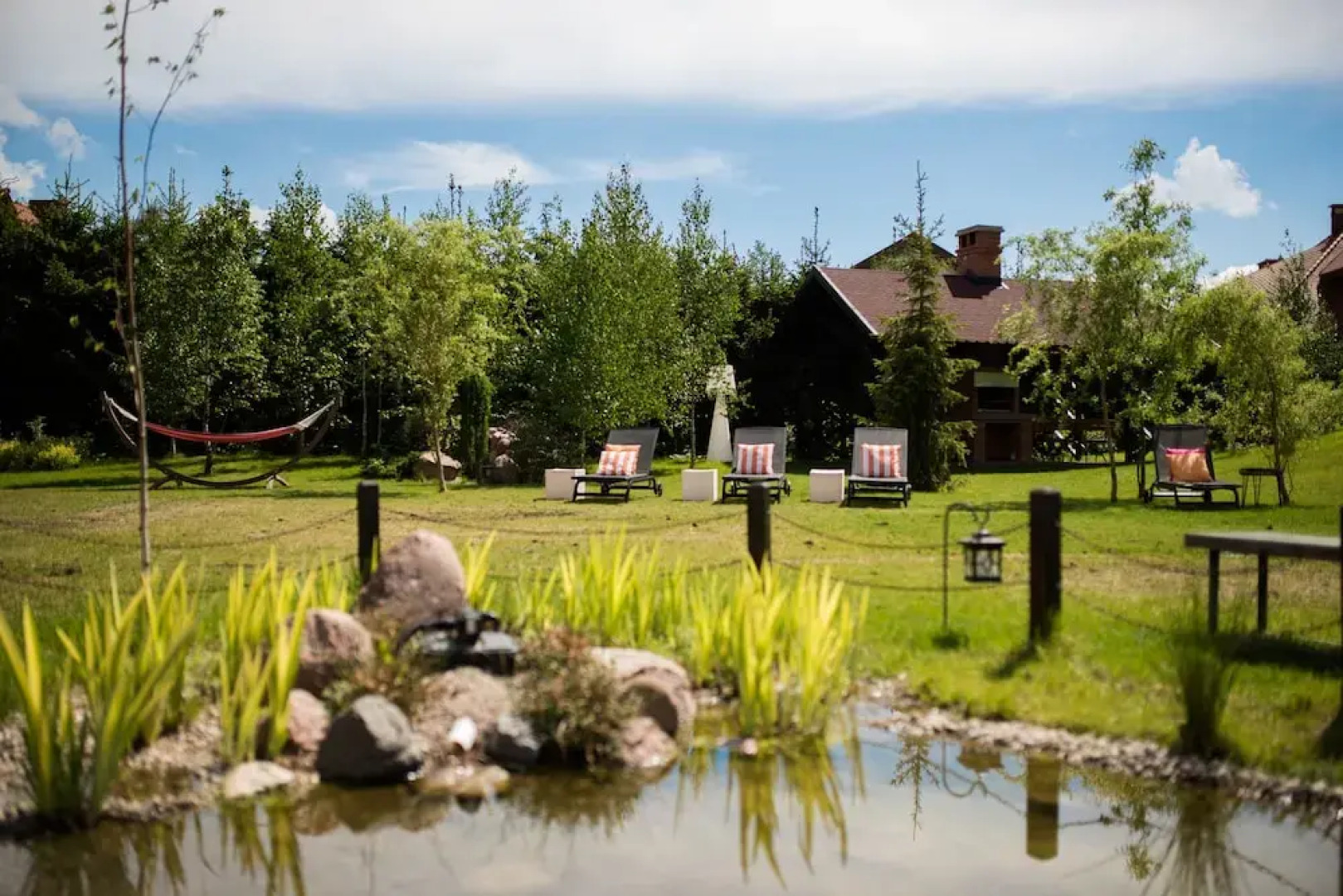 Ville i Apartamenty Sady