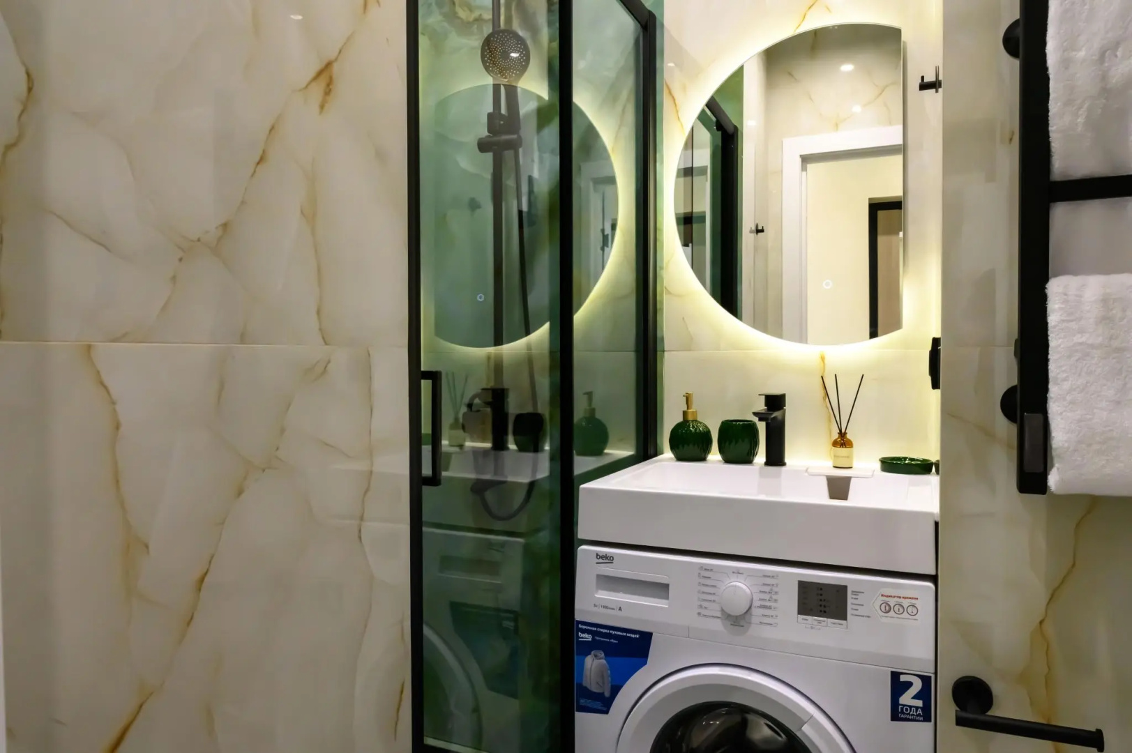 MOKO Apartments (МОКО Апартментс) на Берёзовой аллее