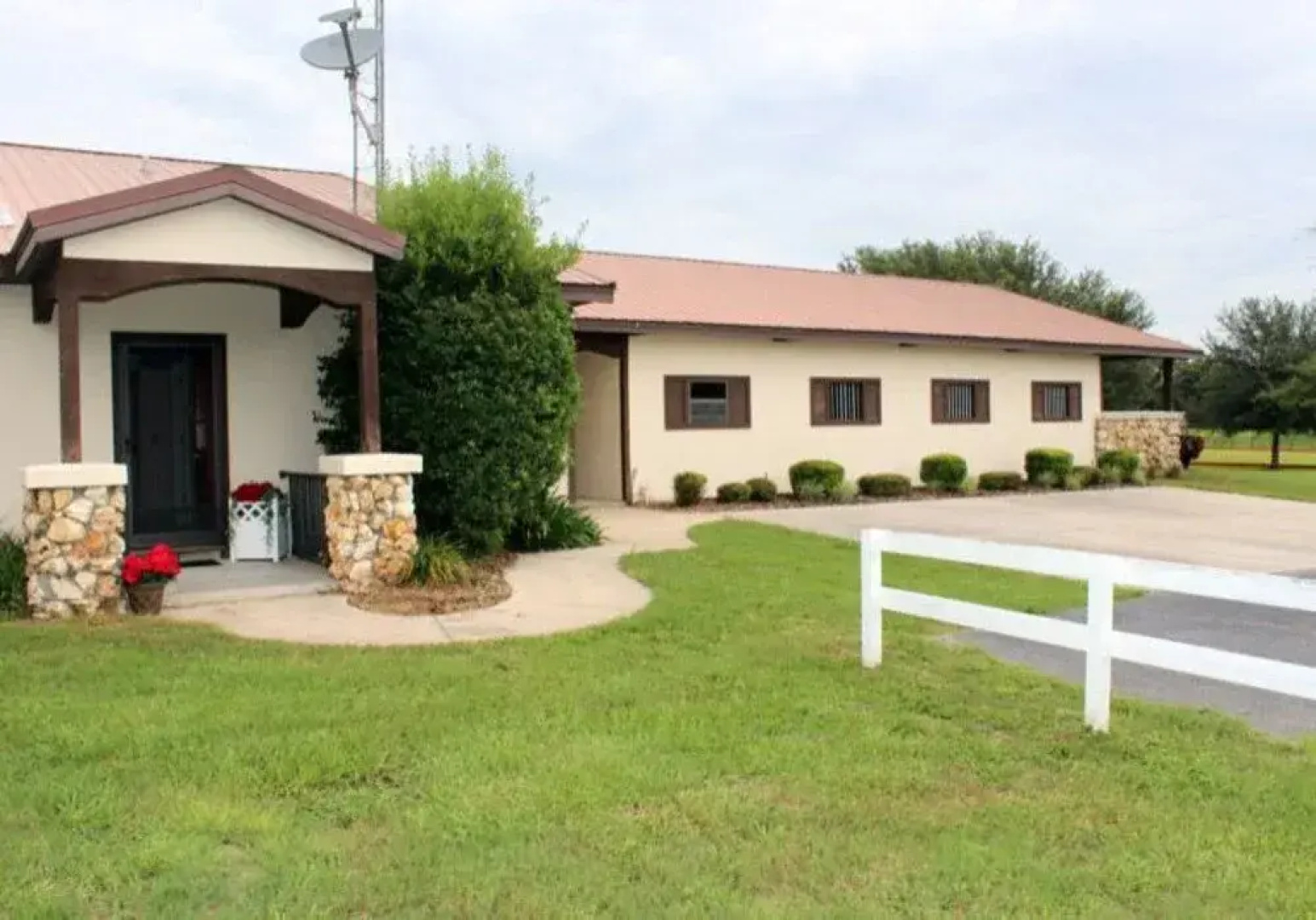 The Grand Oaks Resort
