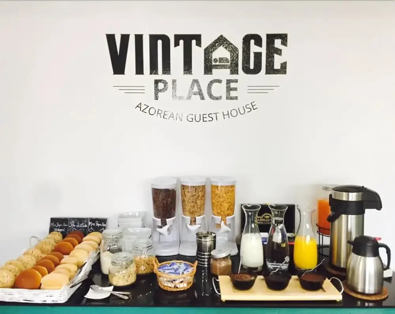 Vintage Place - Azorean Guest House