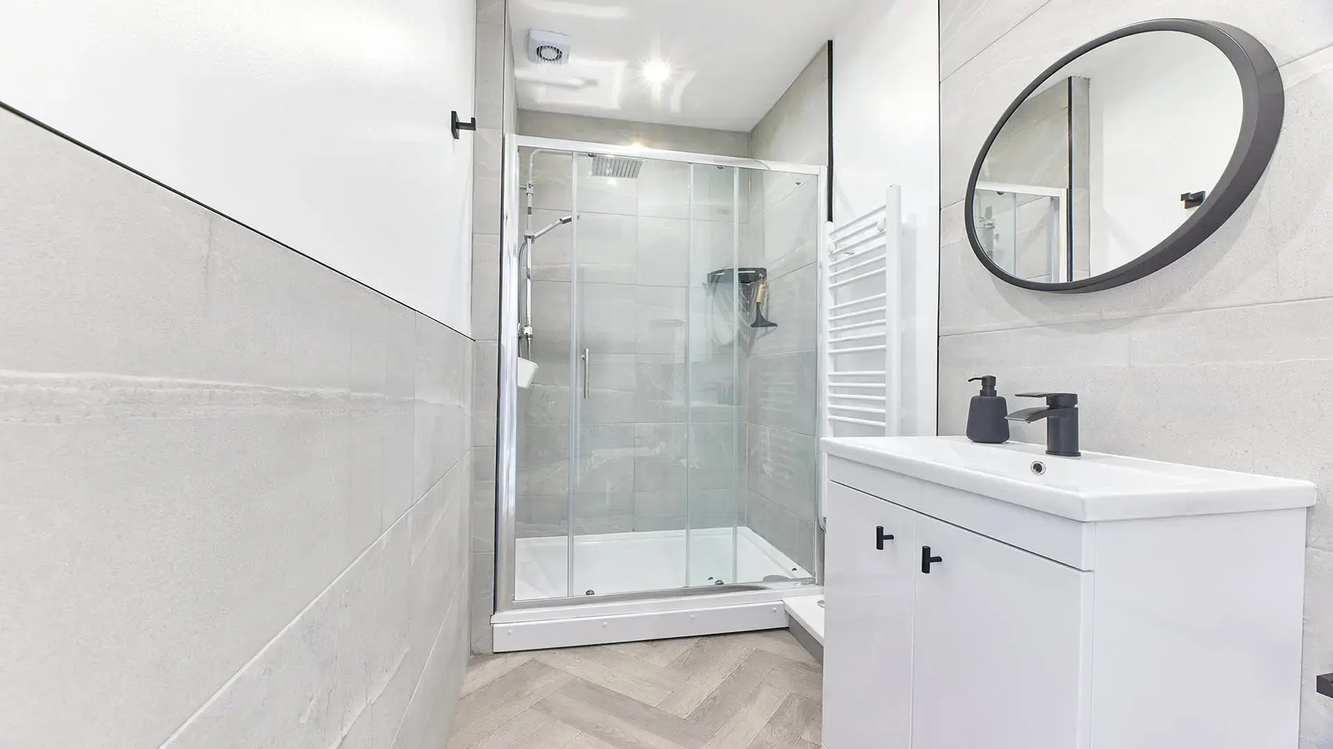 Host Stay Ralph House